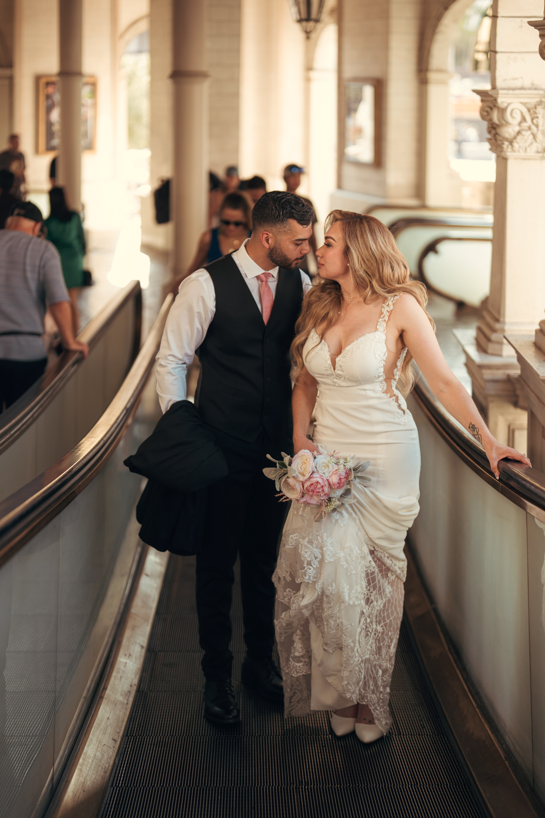 Valentin&Amber. Wedding & elopement photographer Viktoriya Kravtsov. Las Vegas
