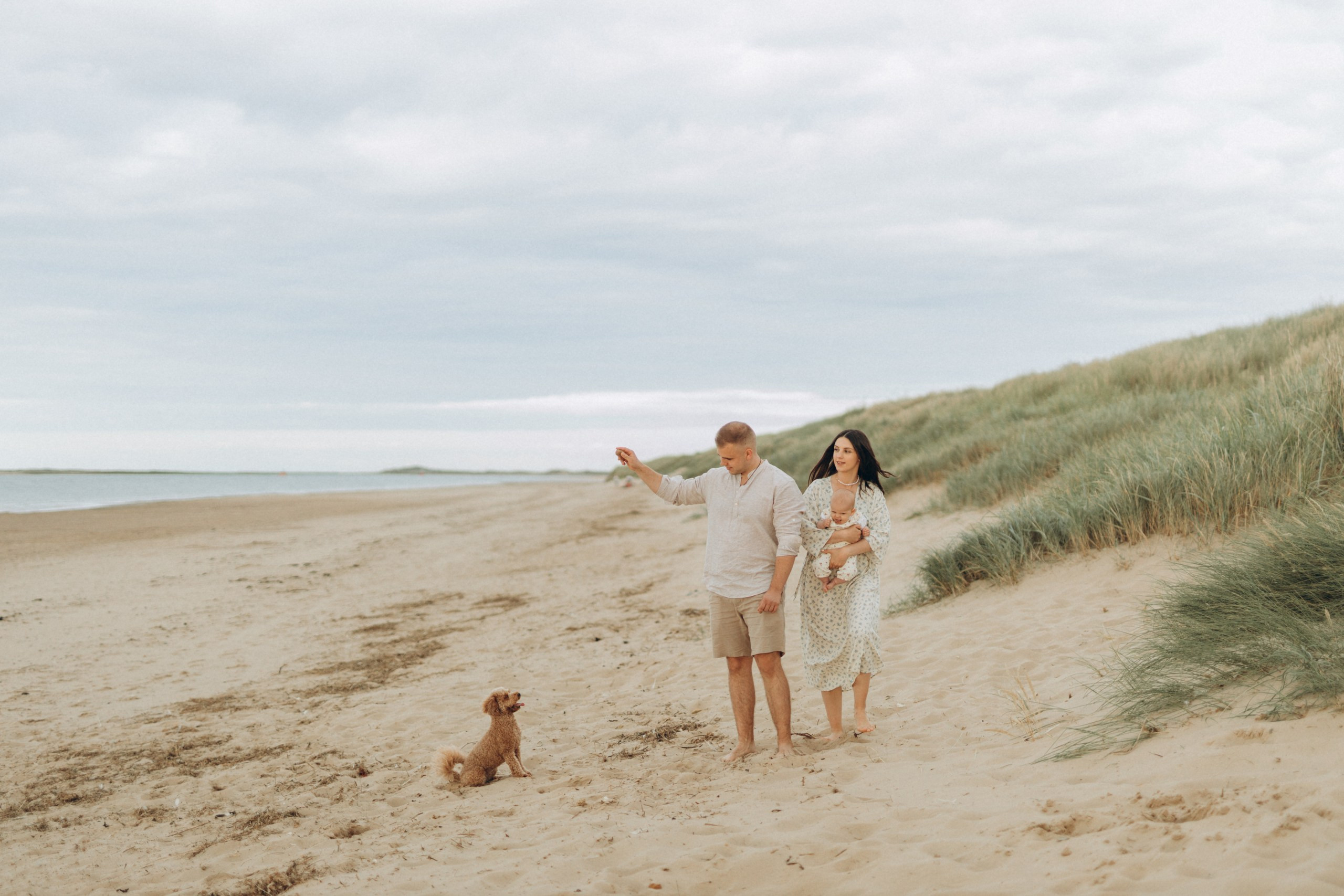 Olivia, Dana, Roland & Lola. AlinaLazurko.uk | Professional portrait photographer