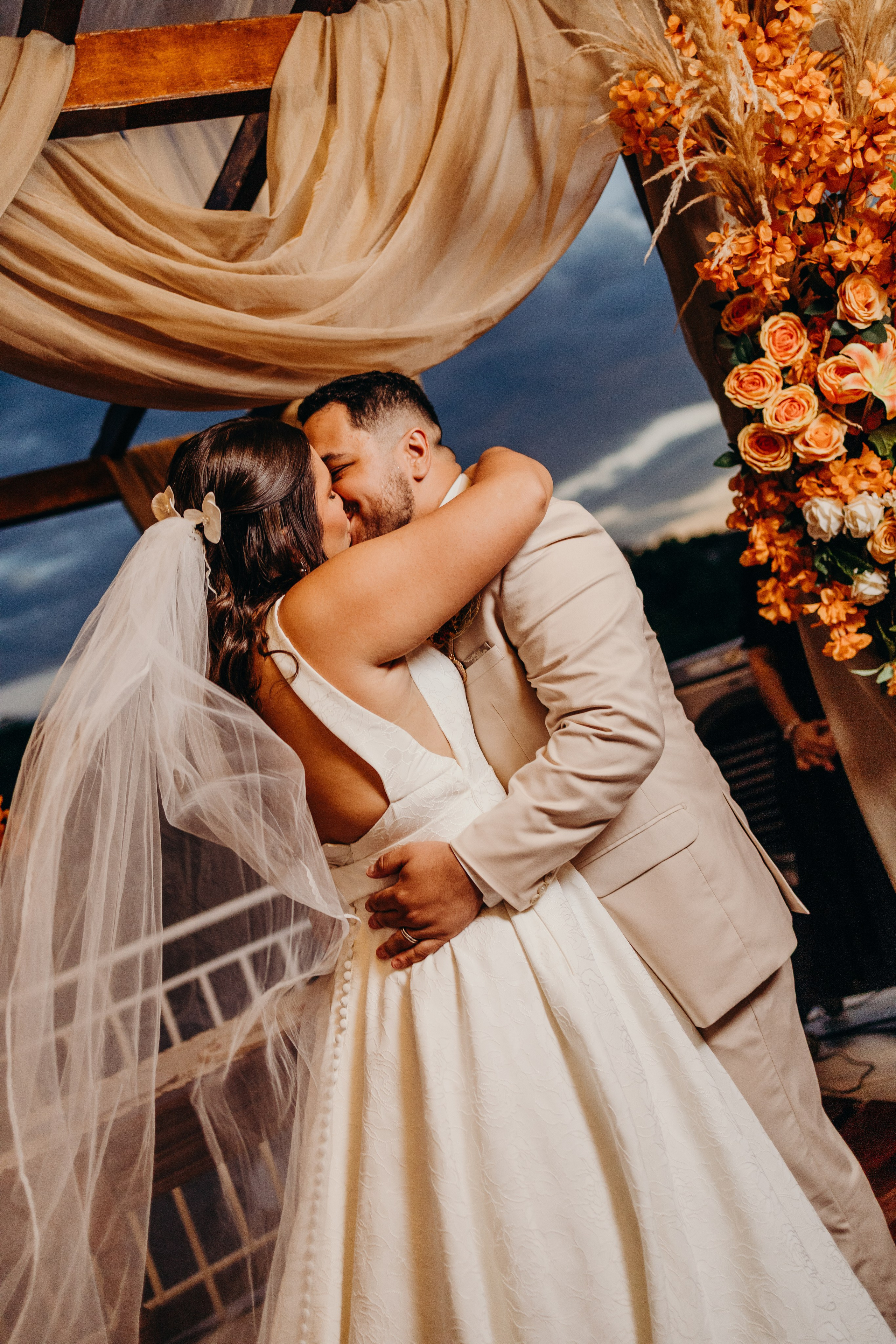 Larissa e PH. Fotógrafo de Casamentos em Manaus — Leandro Santos