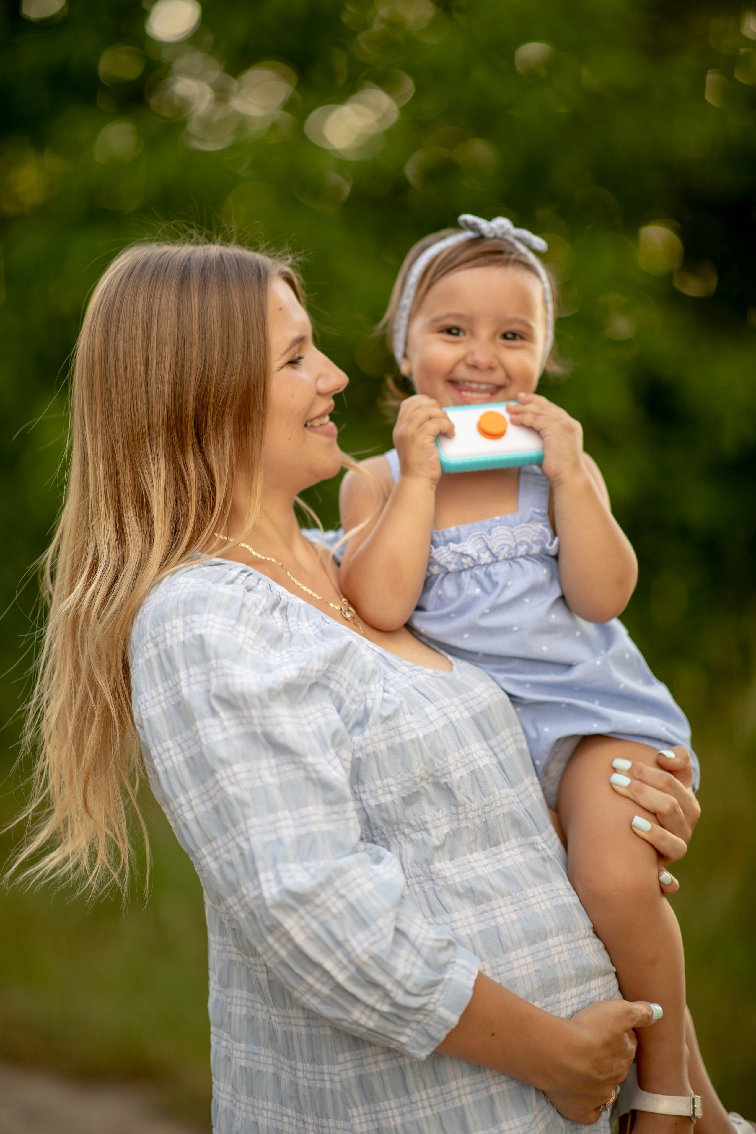 Family photo Maria si Elenica. N.D.photograph - fotograf de familie și portrete în Republica Moldova
