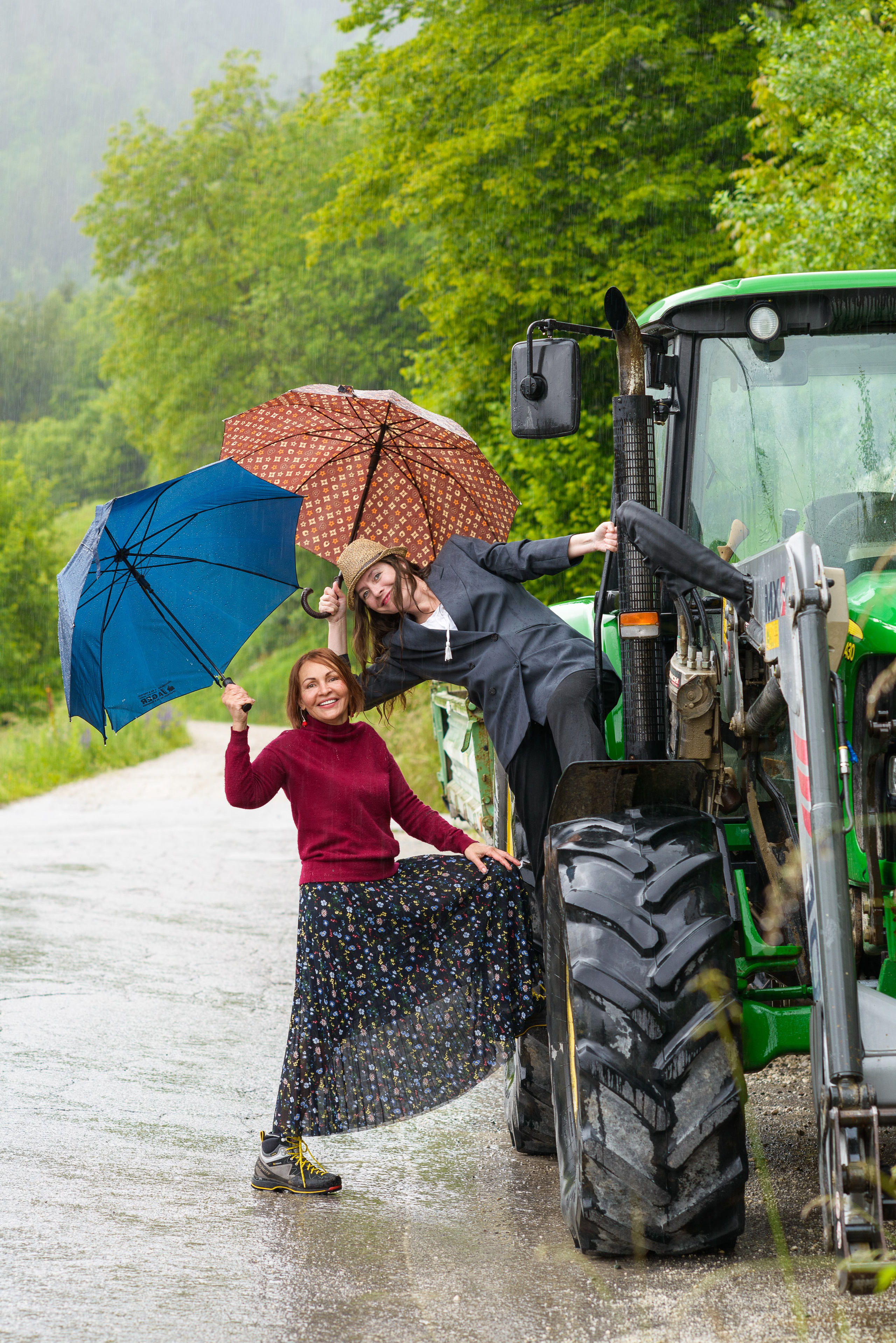 Photoshoot at Lake Bohinj. Wedding and Family Photographer in Slovenia