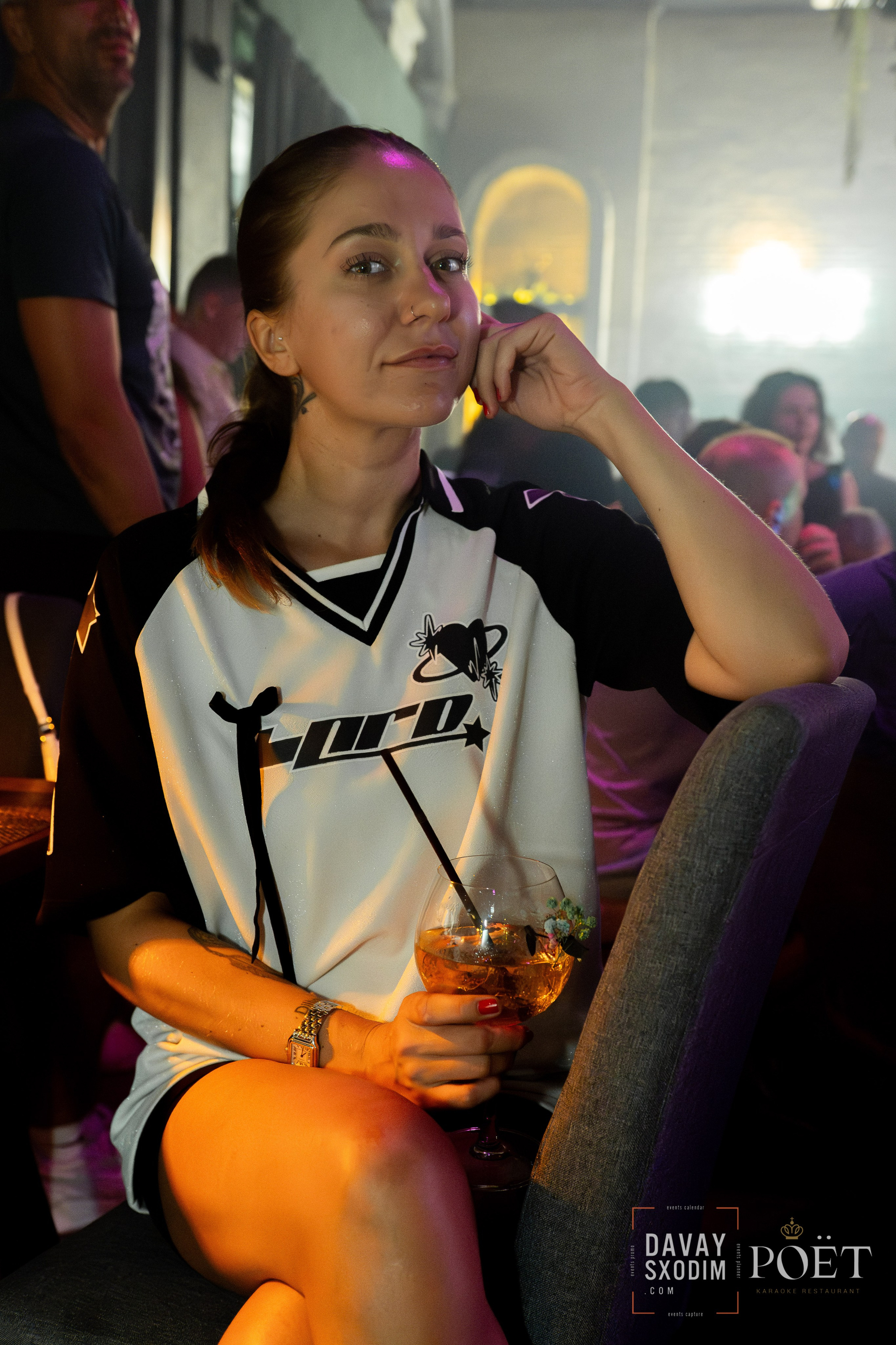 Ночь караоке | Фоторепортаж | Видеорепортаж | Афиша | DAVAYSXODIM.com PHUKET. АФИША|ФОТОРЕПОРТАЖИ|ИВЕНТЫ|ПХУКЕТ