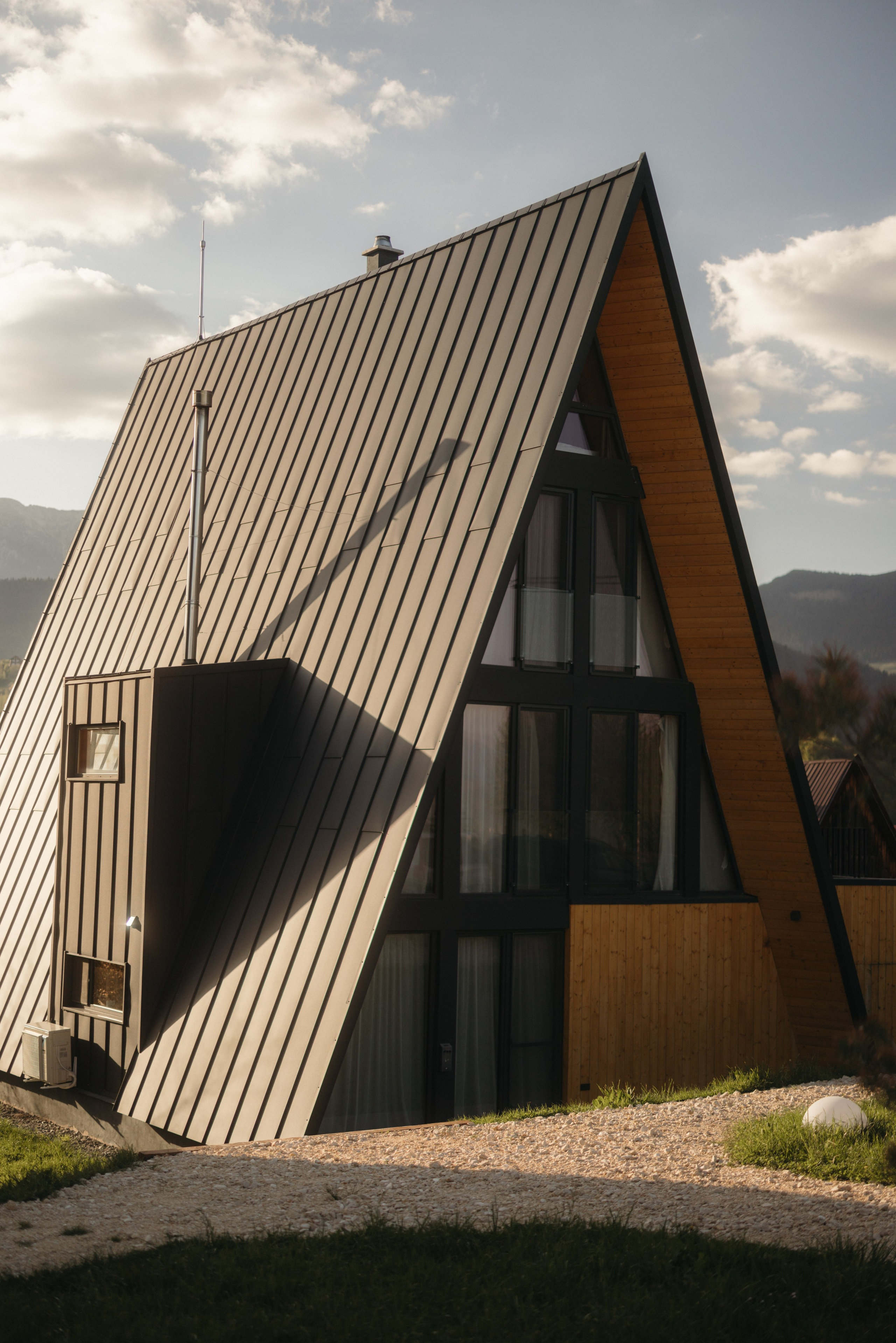 Amont Chalet. Patricia Morenci — Mountain Adventures for the Wild at Heart