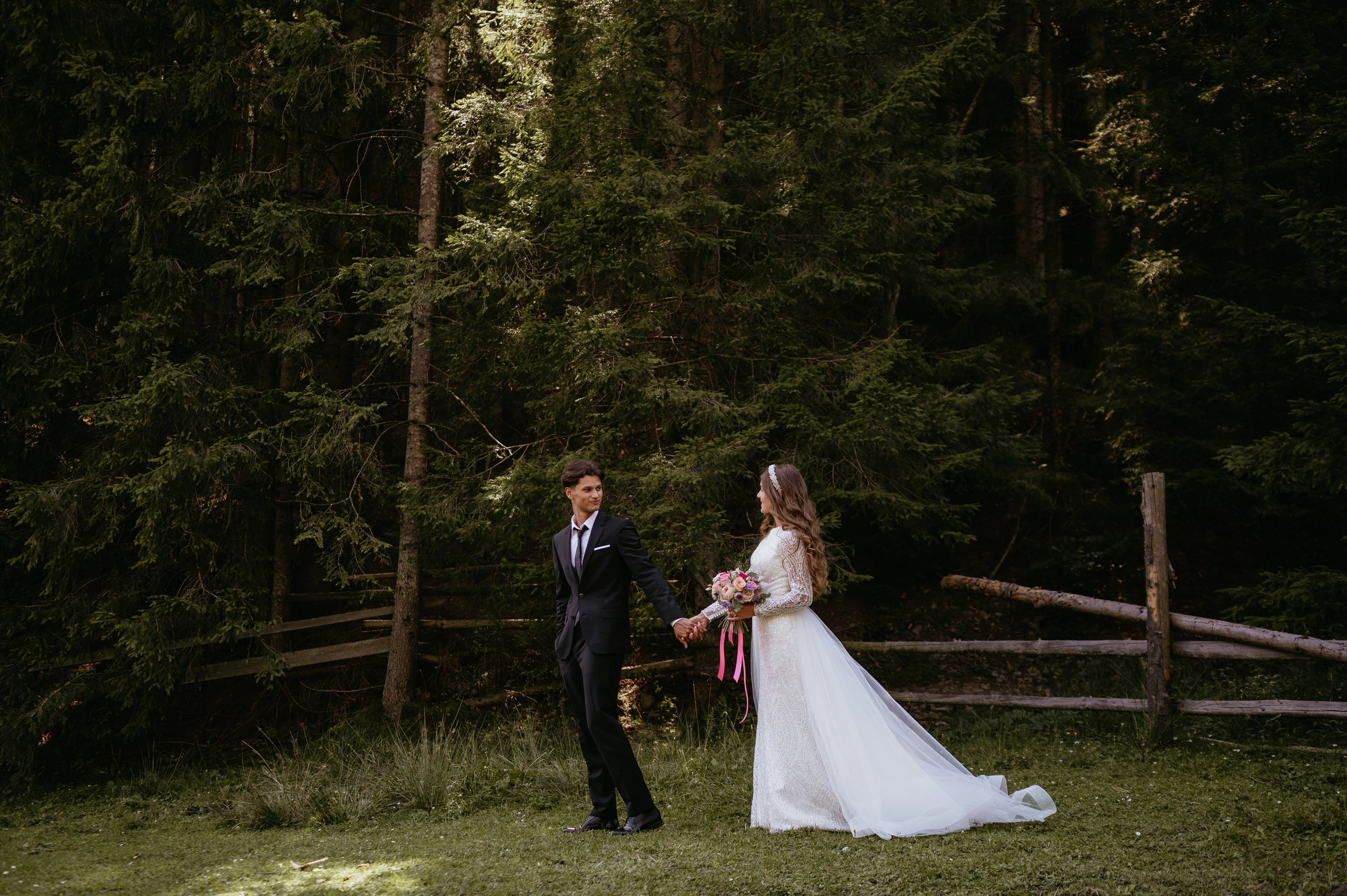 Cornel si Elisa. Valentin Melen - fotograf de nunta 🤍