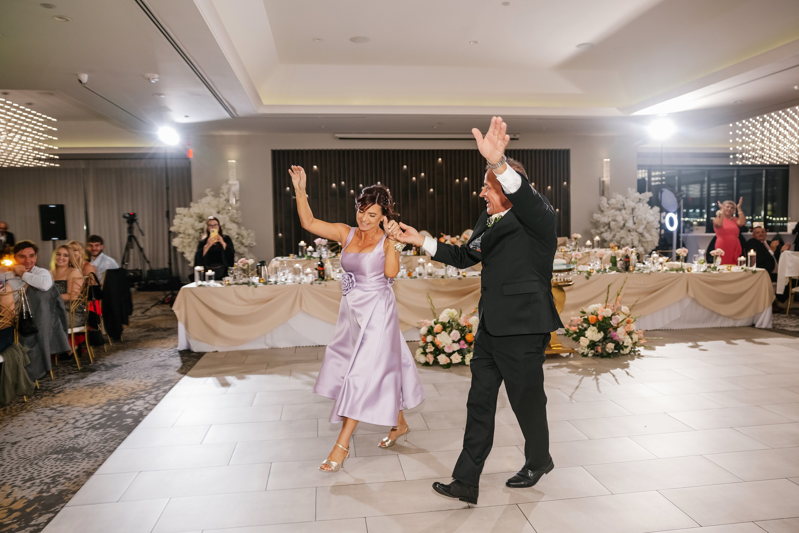 09.06.2025 Wedding. Wedding family event photographer in Chicago Nick Yushevich