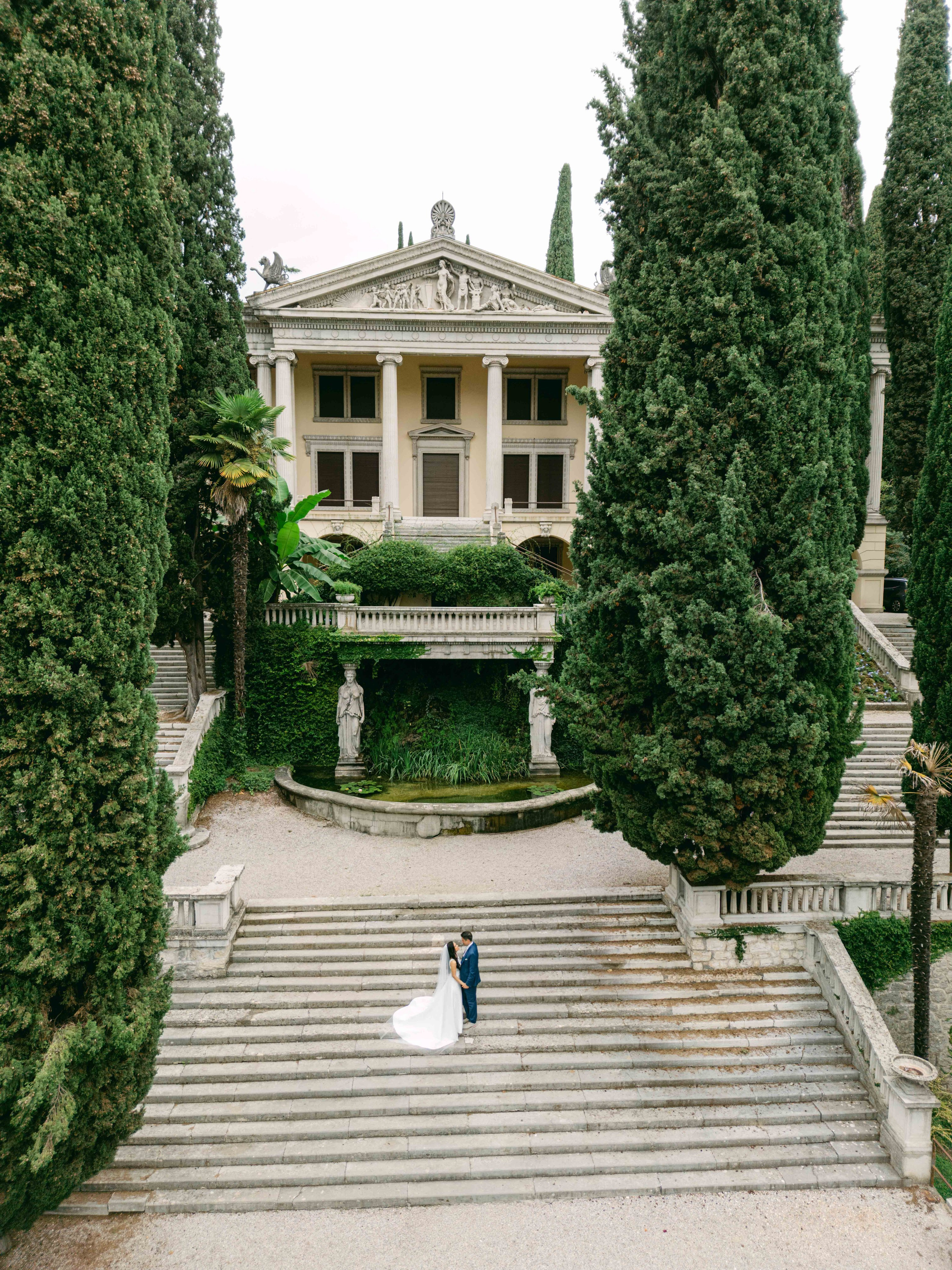 Wedding Lake Garda | Hotel Ville Montefiori. Hochzeitsfotograf Deutschland & Destination Weddings | Moderne Hochzeitsfotografie