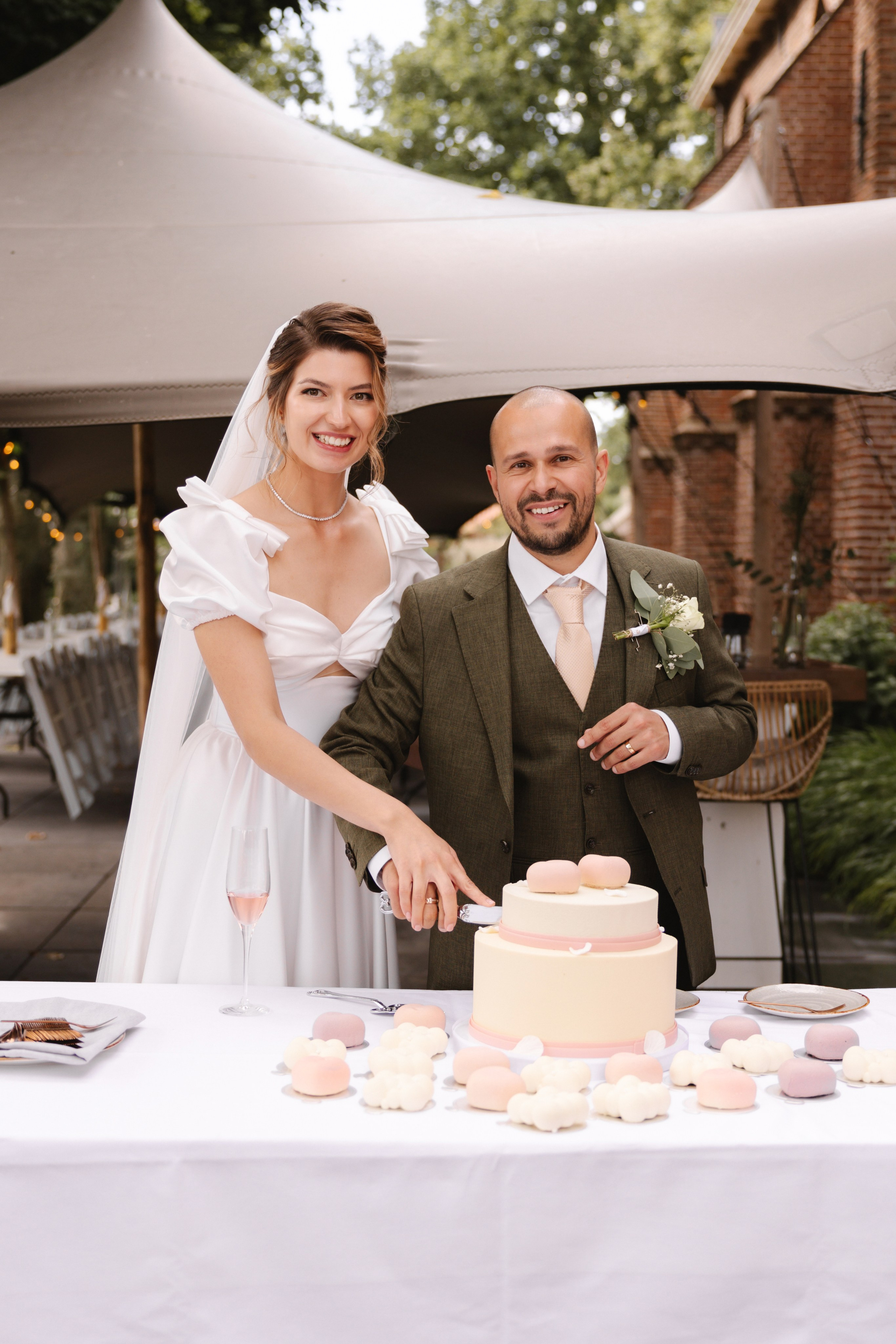 Emin and Saida. Yuliya Vaschenok — Photographer in the Netherlands