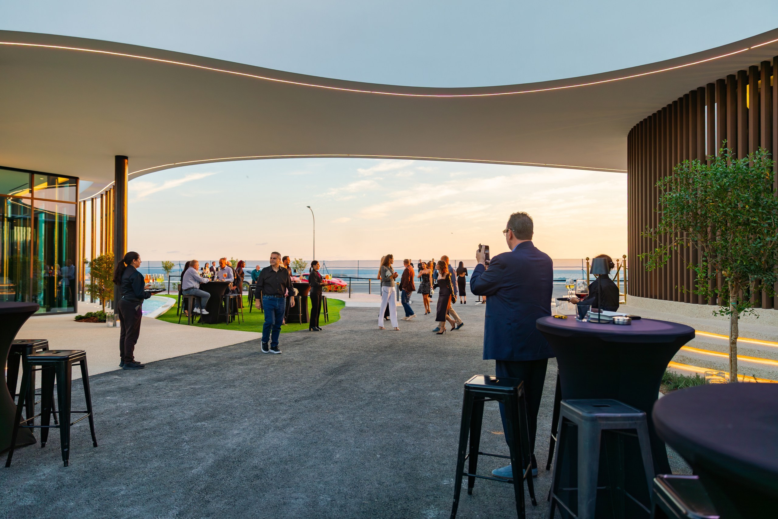 Сьемка летних корпоративов на Кипре. Фото и видео съёмка на Кипре. Съемка мероприятий и рекламы в Лимасоле Никосии и Пафосе