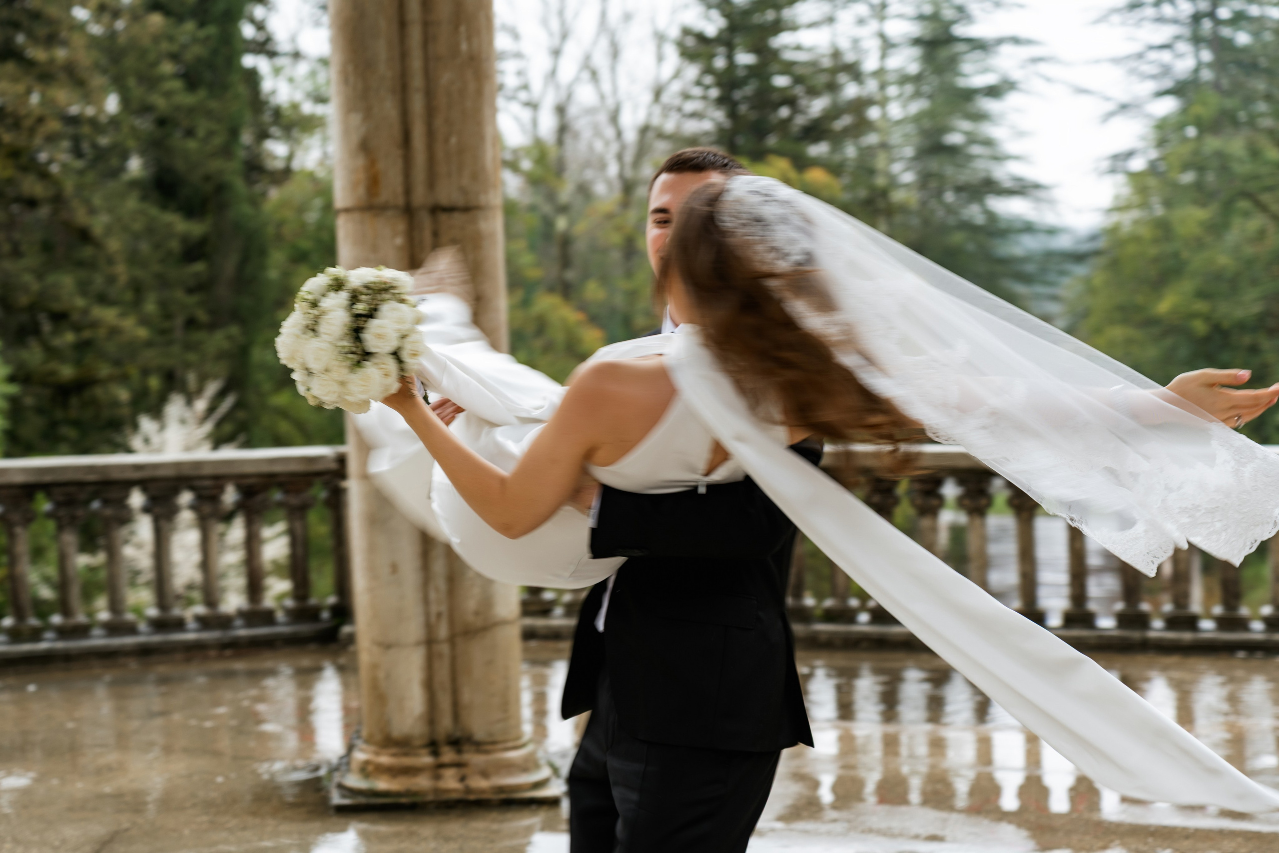 Wedding hall and photosession in Kutaisi. Wedding Photographers and Film Maker in Georgia, Armenia Maks Kovalenko and Lara Tatosyan