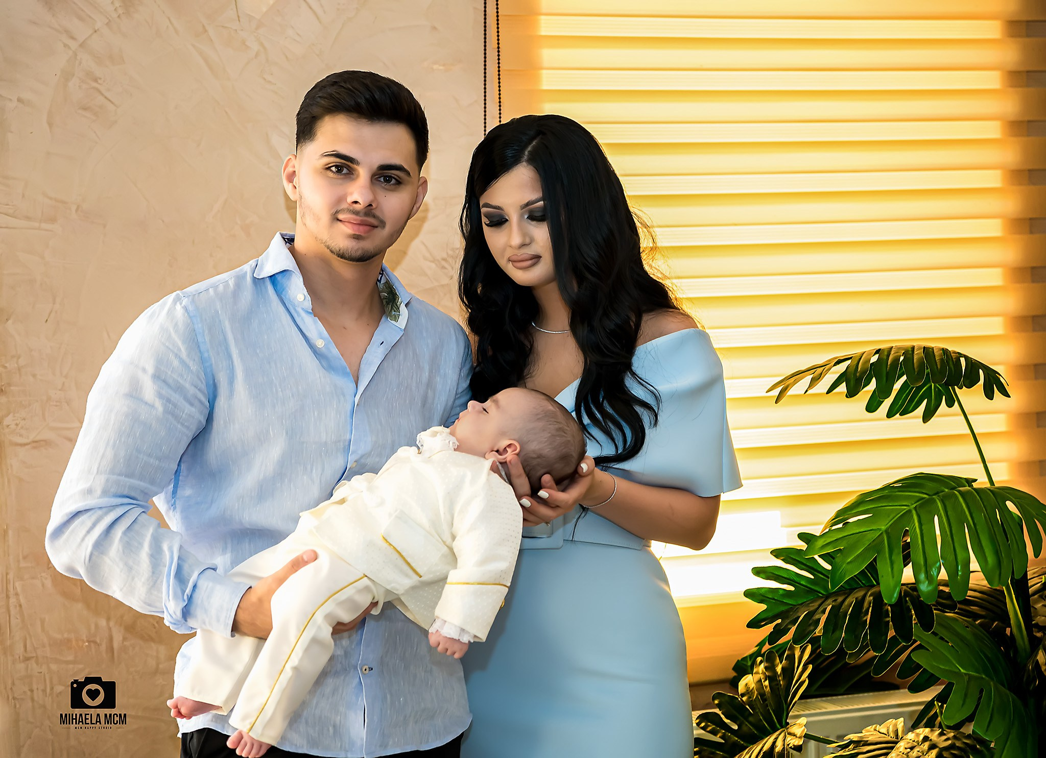 Fotograf botez Fetesti. MCM Happy Studio – Fotograf & Videograf Evenimente | Nuntă & Botez