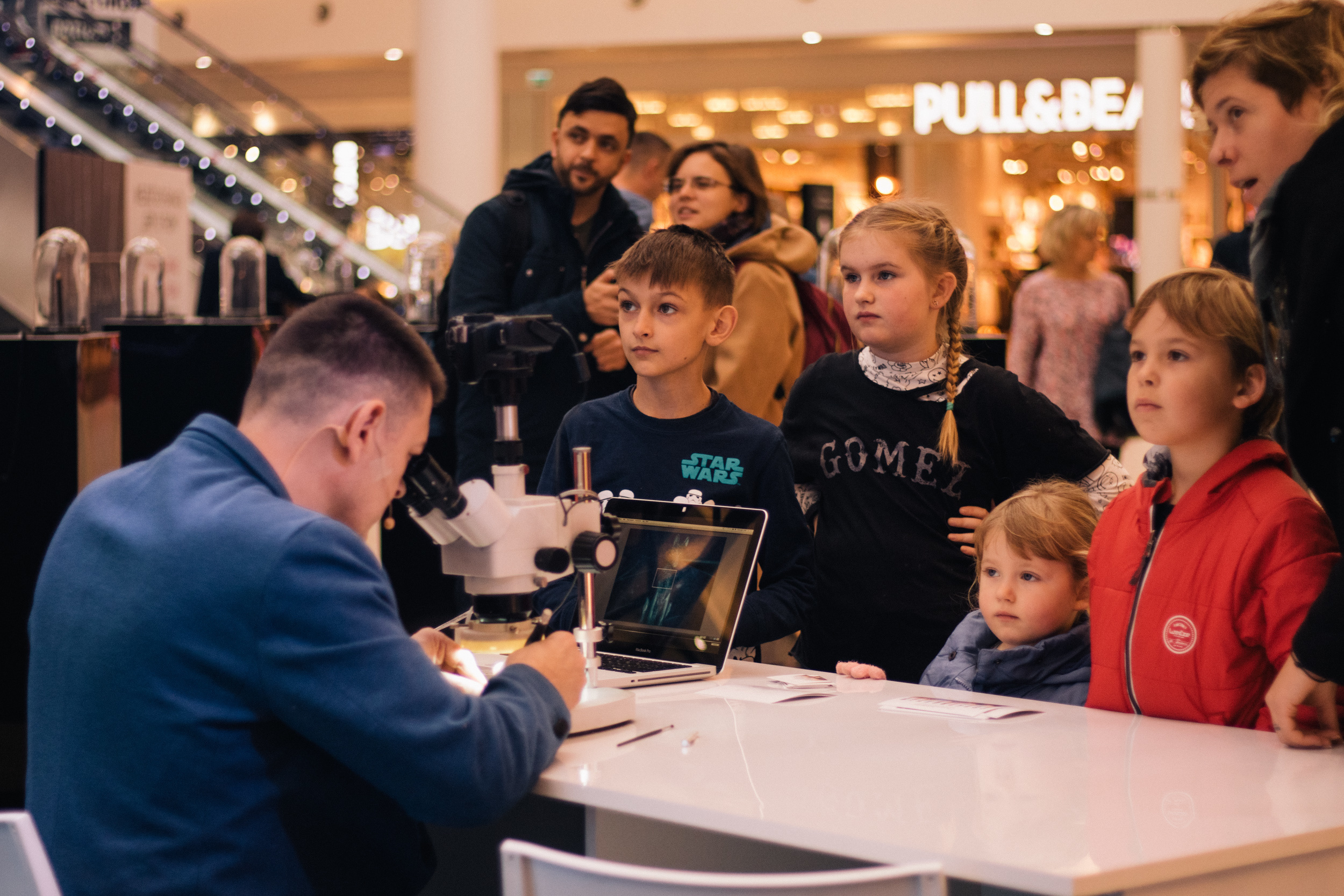 Wejdź do świata "Gry o Tron" - Centrum handlowe Magnolia Park. Dimitri Ilkov Photography — Capturing Life’s Moments in Edmonton, Cana