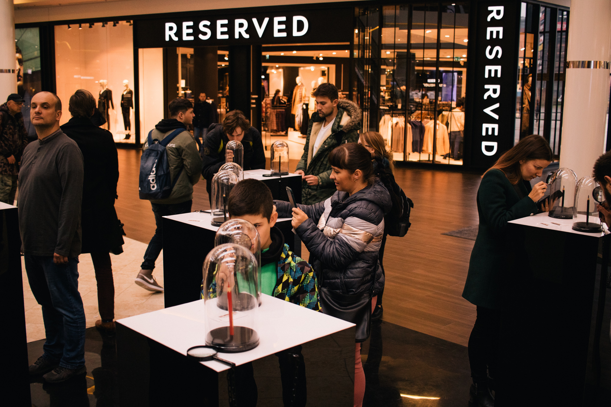 Wejdź do świata "Gry o Tron" - Centrum handlowe Magnolia Park. Dimitri Ilkov Photography — Capturing Life’s Moments in Edmonton, Cana