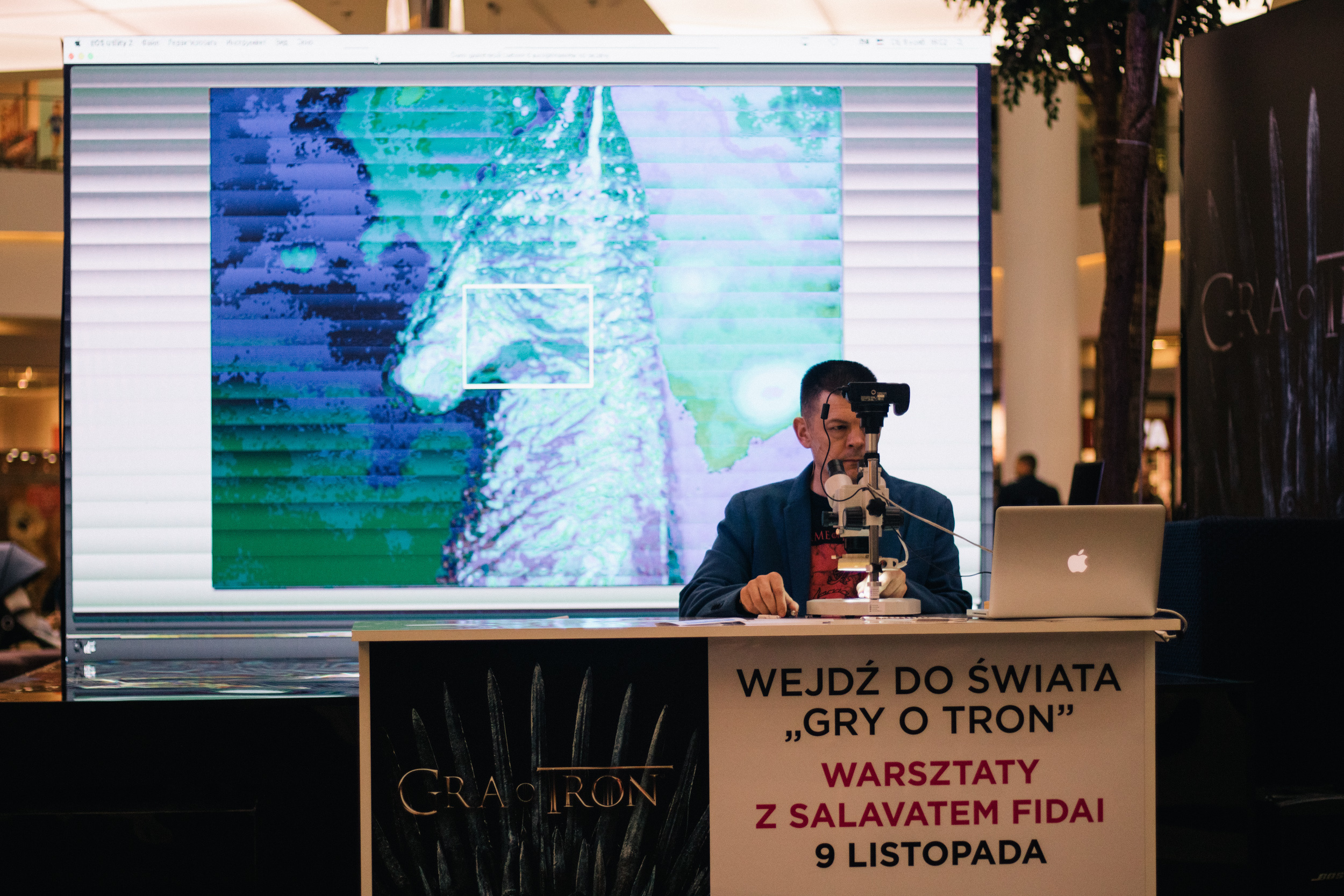 Wejdź do świata "Gry o Tron" - Centrum handlowe Magnolia Park. Dimitri Ilkov Photography — Capturing Life’s Moments in Edmonton, Cana