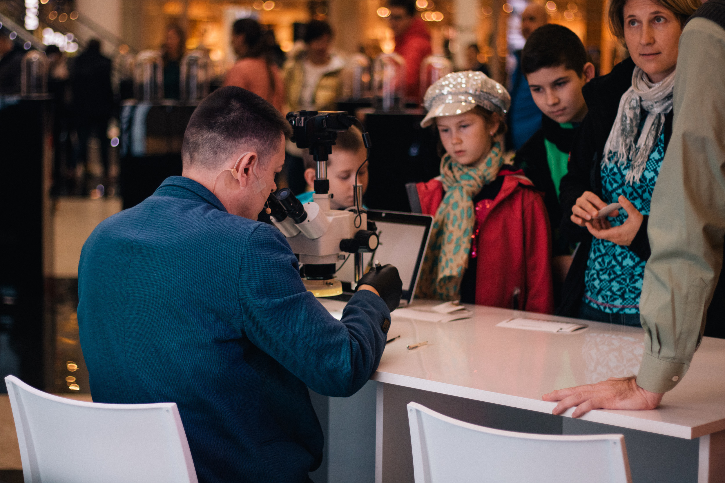 Wejdź do świata "Gry o Tron" - Centrum handlowe Magnolia Park. Dimitri Ilkov Photography — Capturing Life’s Moments in Edmonton, Cana