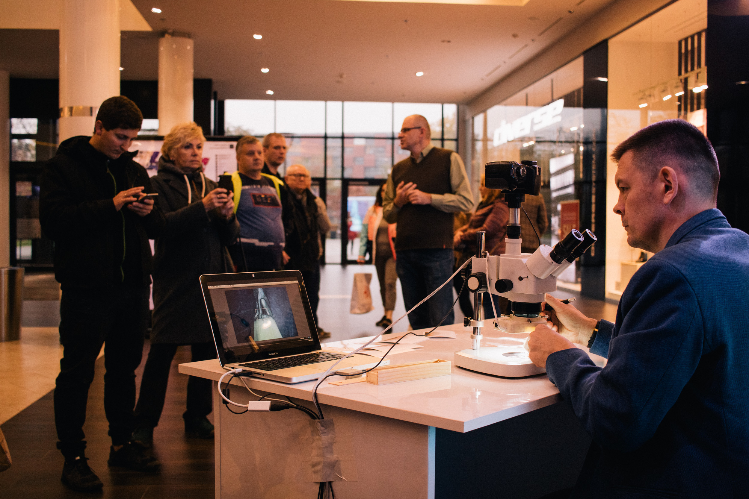 Wejdź do świata "Gry o Tron" - Centrum handlowe Magnolia Park. Dimitri Ilkov Photography — Capturing Life’s Moments in Edmonton, Cana