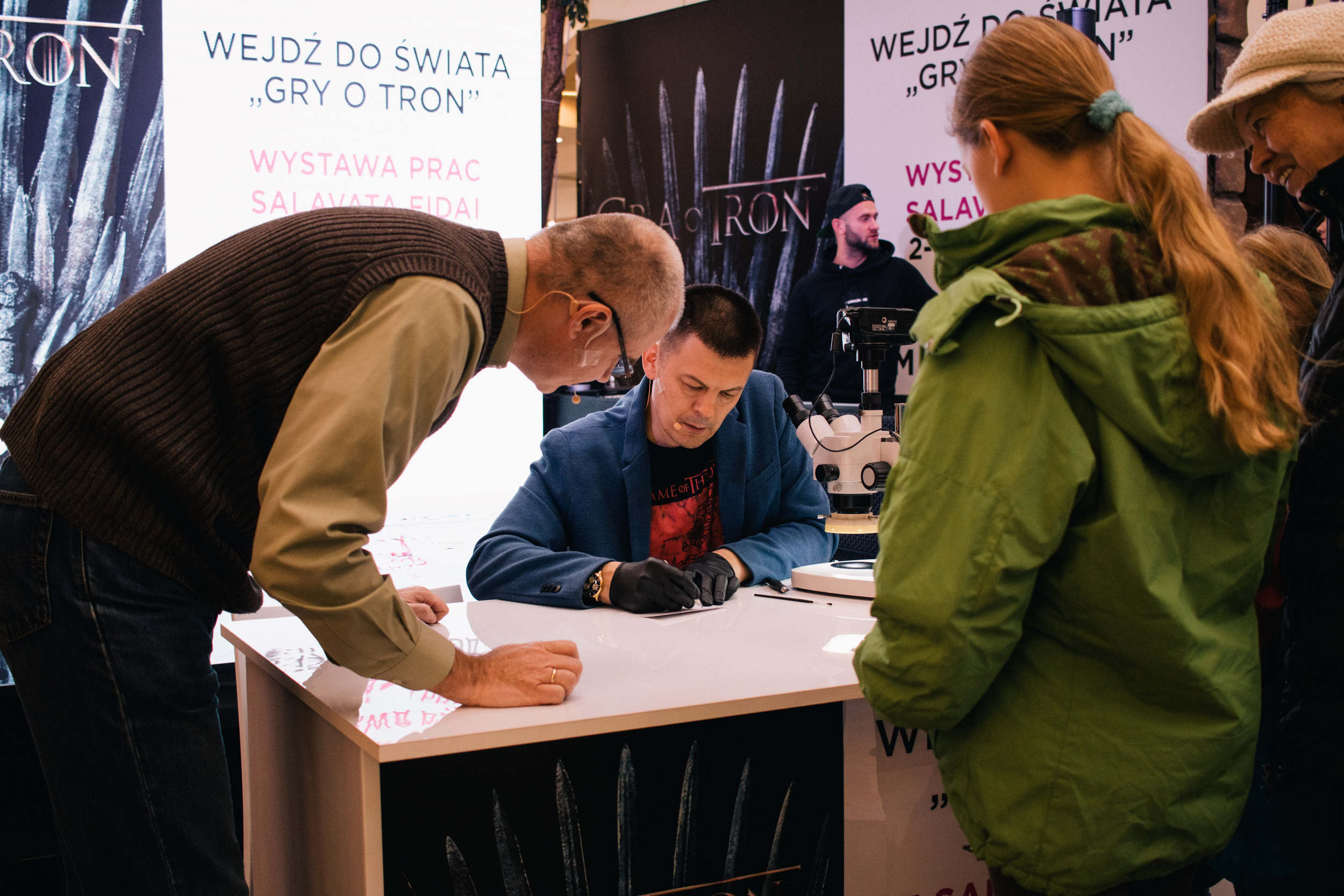 Wejdź do świata "Gry o Tron" - Centrum handlowe Magnolia Park. Dimitri Ilkov Photography — Capturing Life’s Moments in Edmonton, Cana