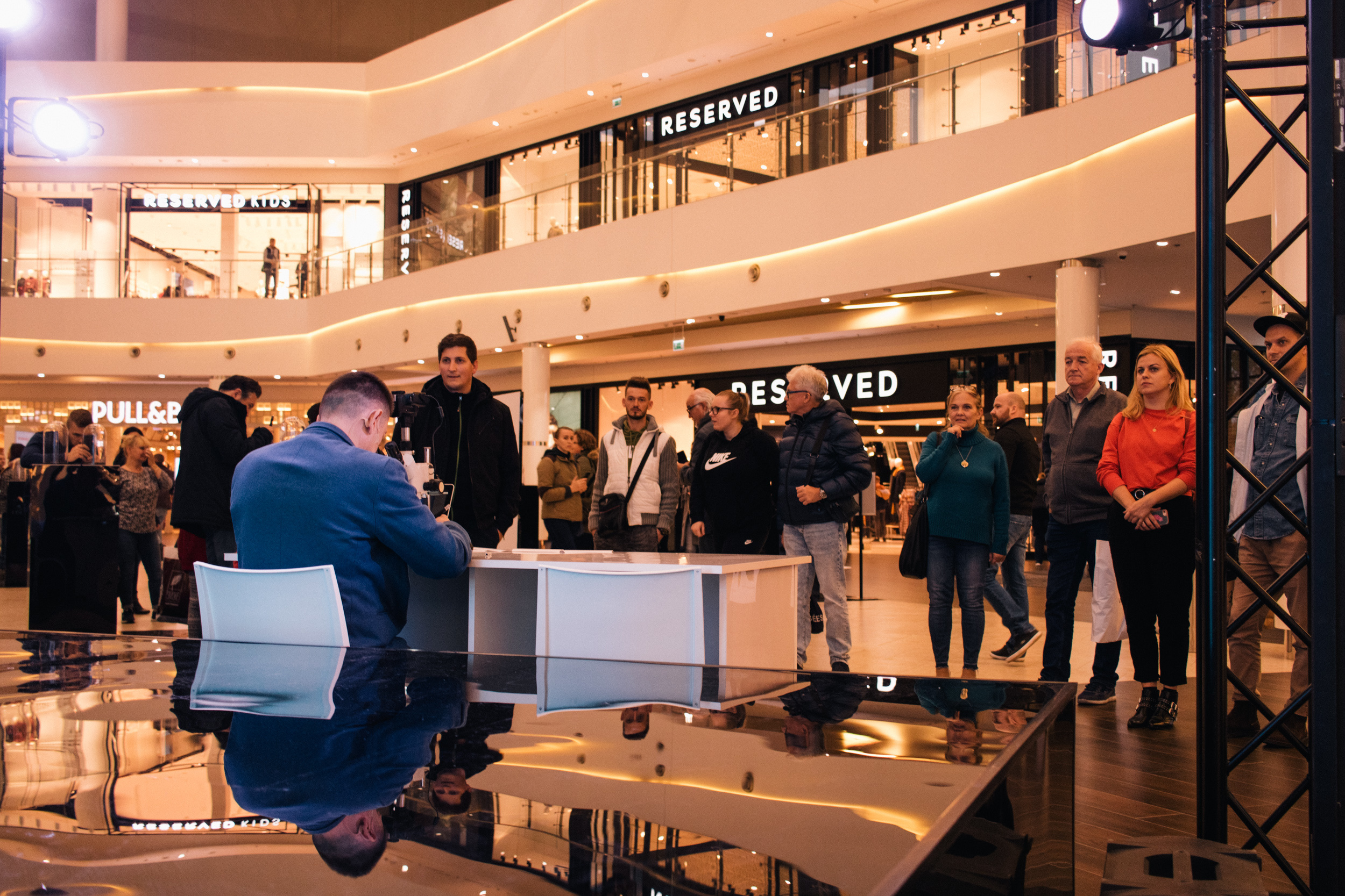 Wejdź do świata "Gry o Tron" - Centrum handlowe Magnolia Park. Dimitri Ilkov Photography — Capturing Life’s Moments in Edmonton, Cana