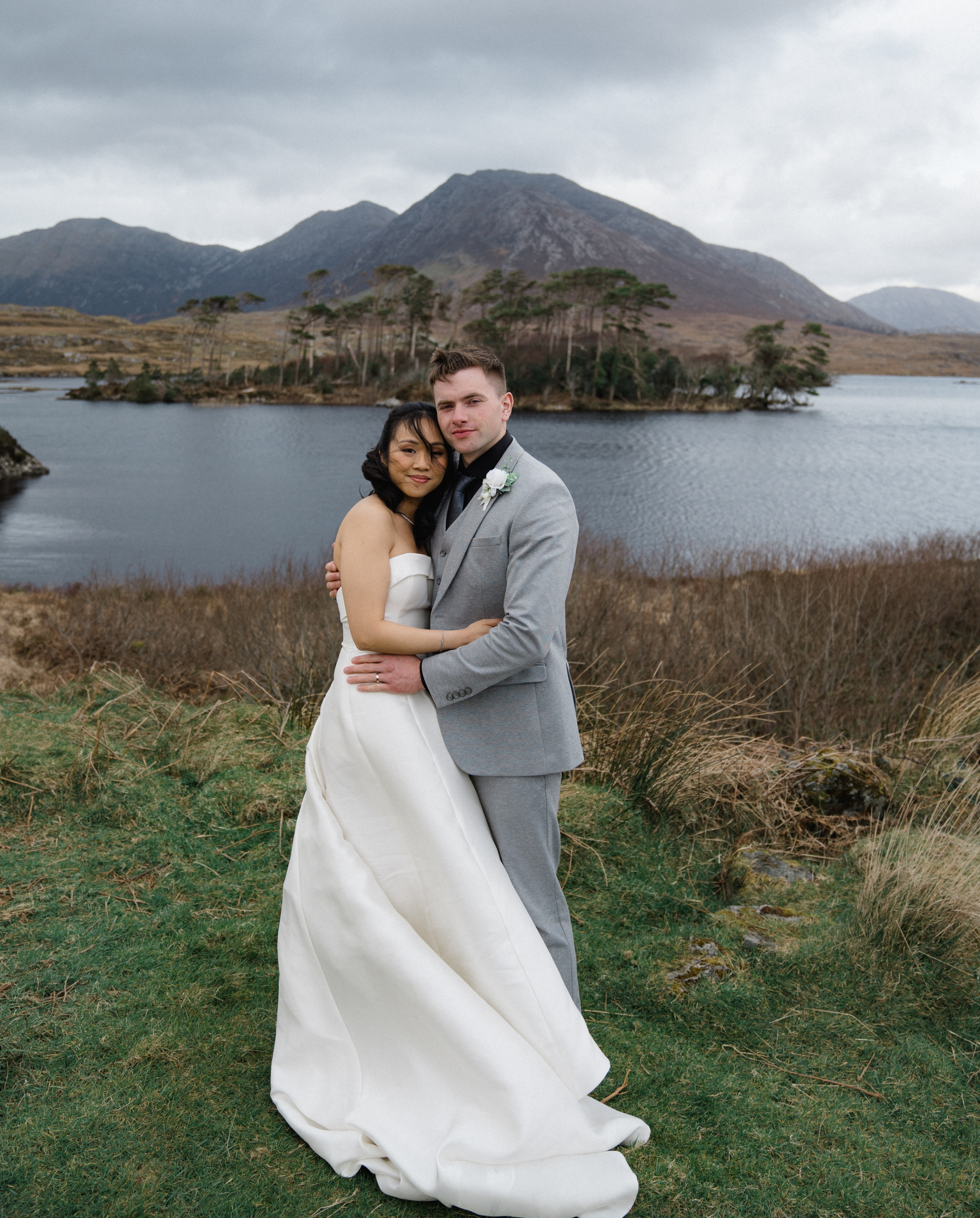 Aongas & Yannie. Wedding and family photographer Ireland