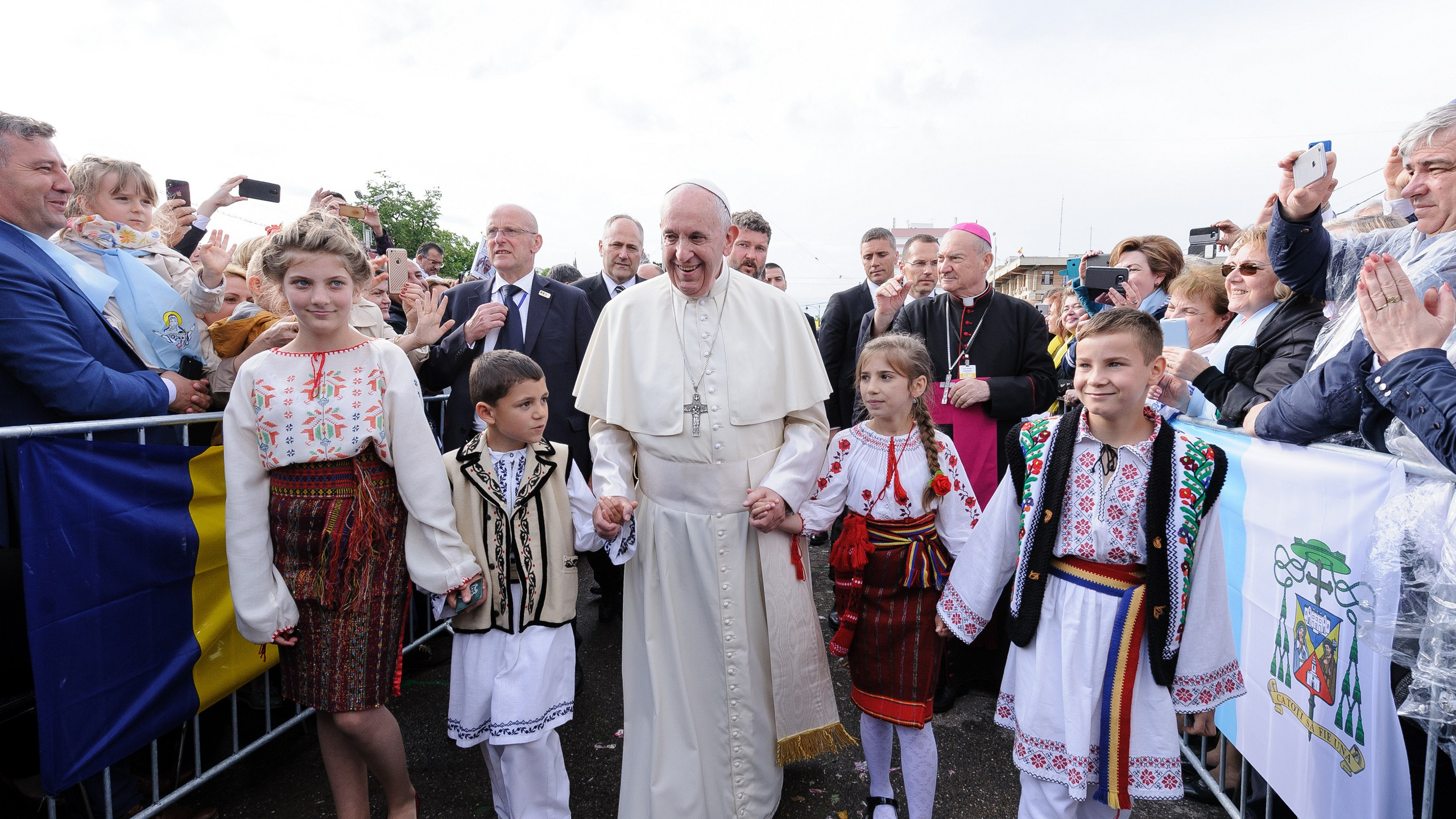 Fotograf Corporate Iași | Adrian Cuba — Fotoreporter Agerpres