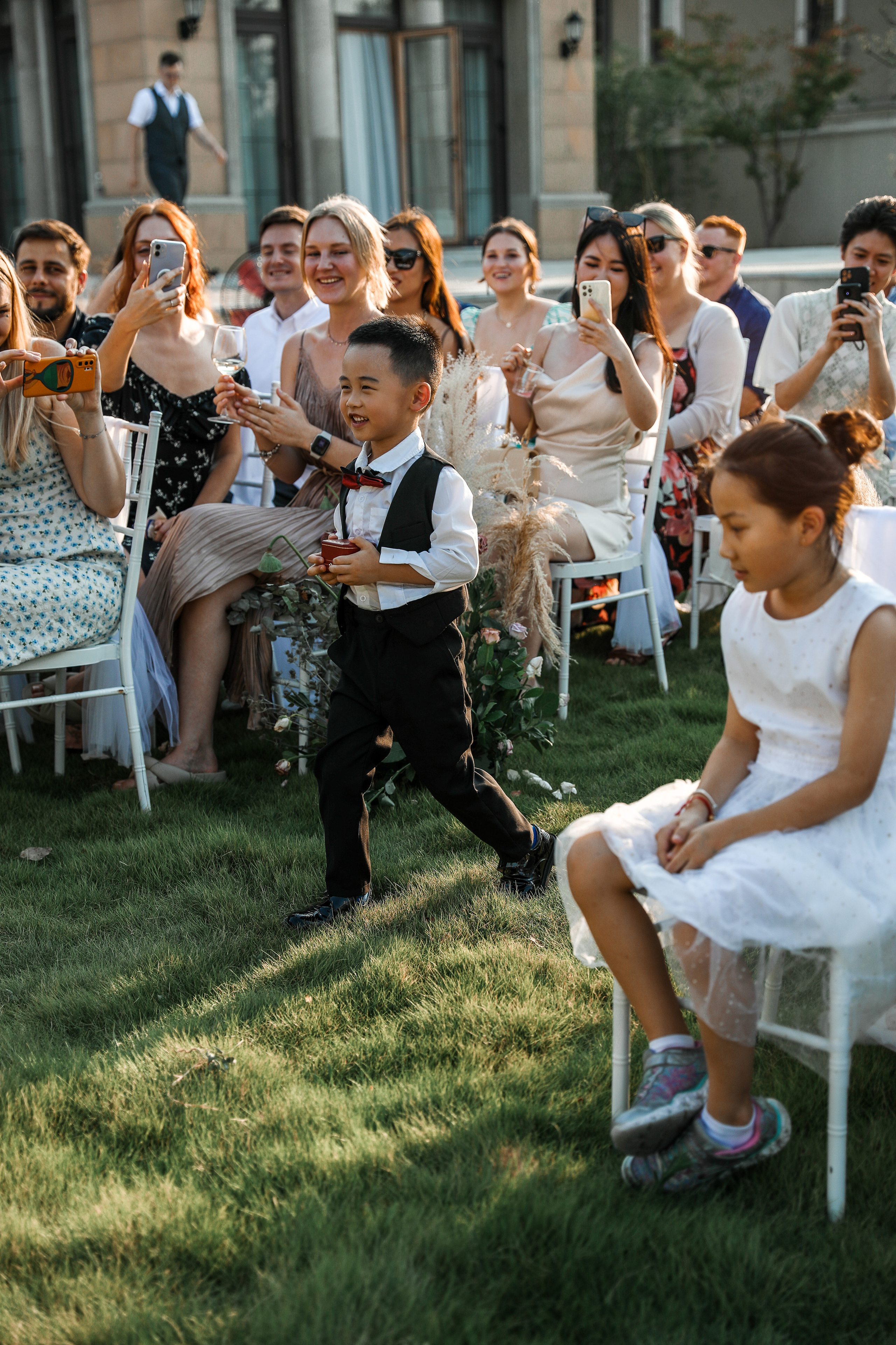 Weddings. Photographer in Shanghai and Hangzhou Alis Lud