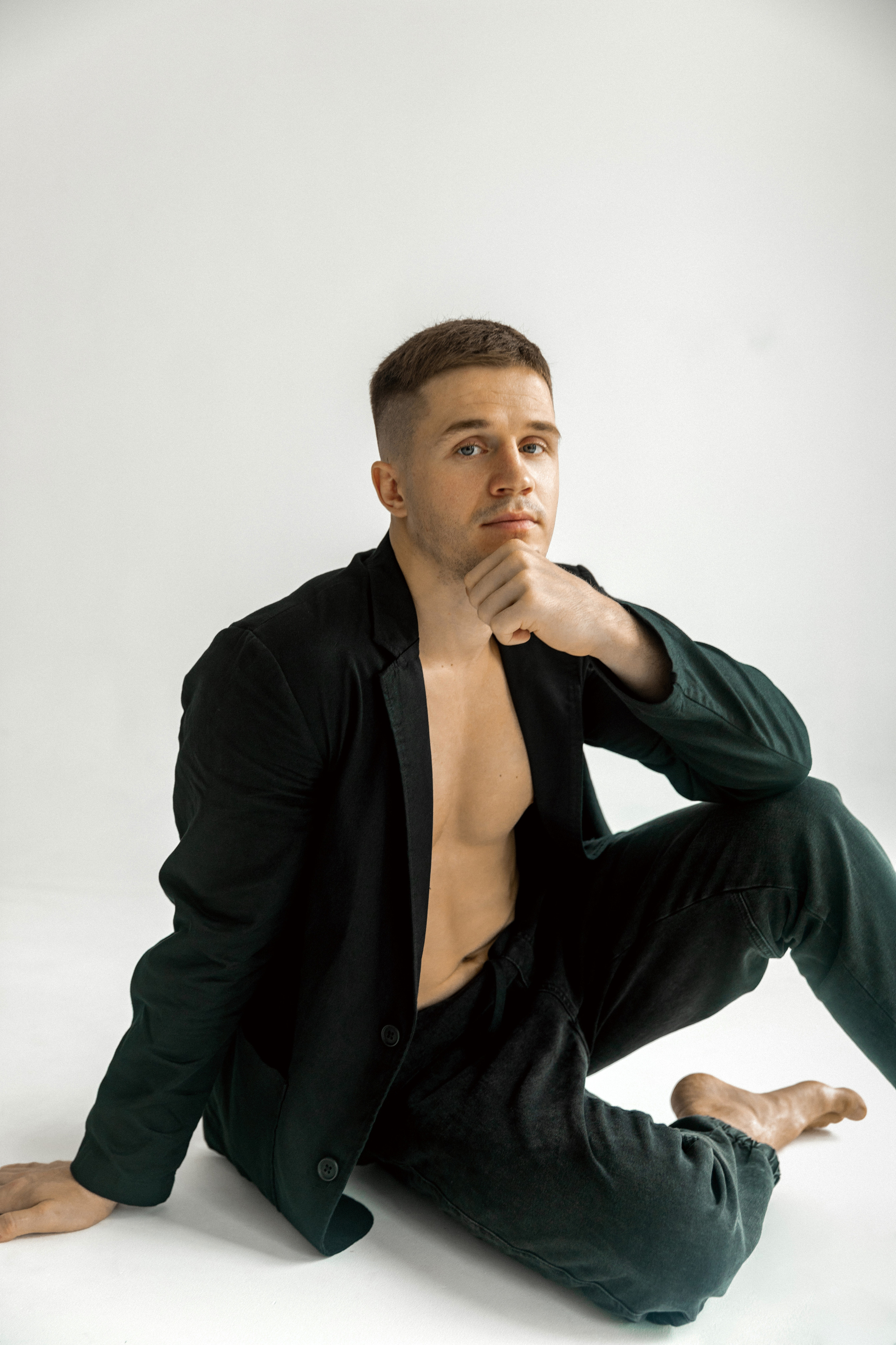 Men. Photographer in Shanghai and Hangzhou Alis Lud