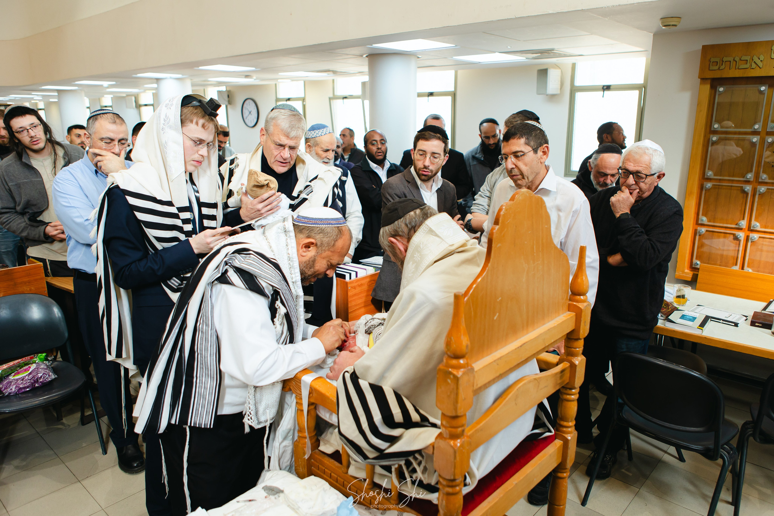 BRIT TWINS. Https://shi-photo.com/