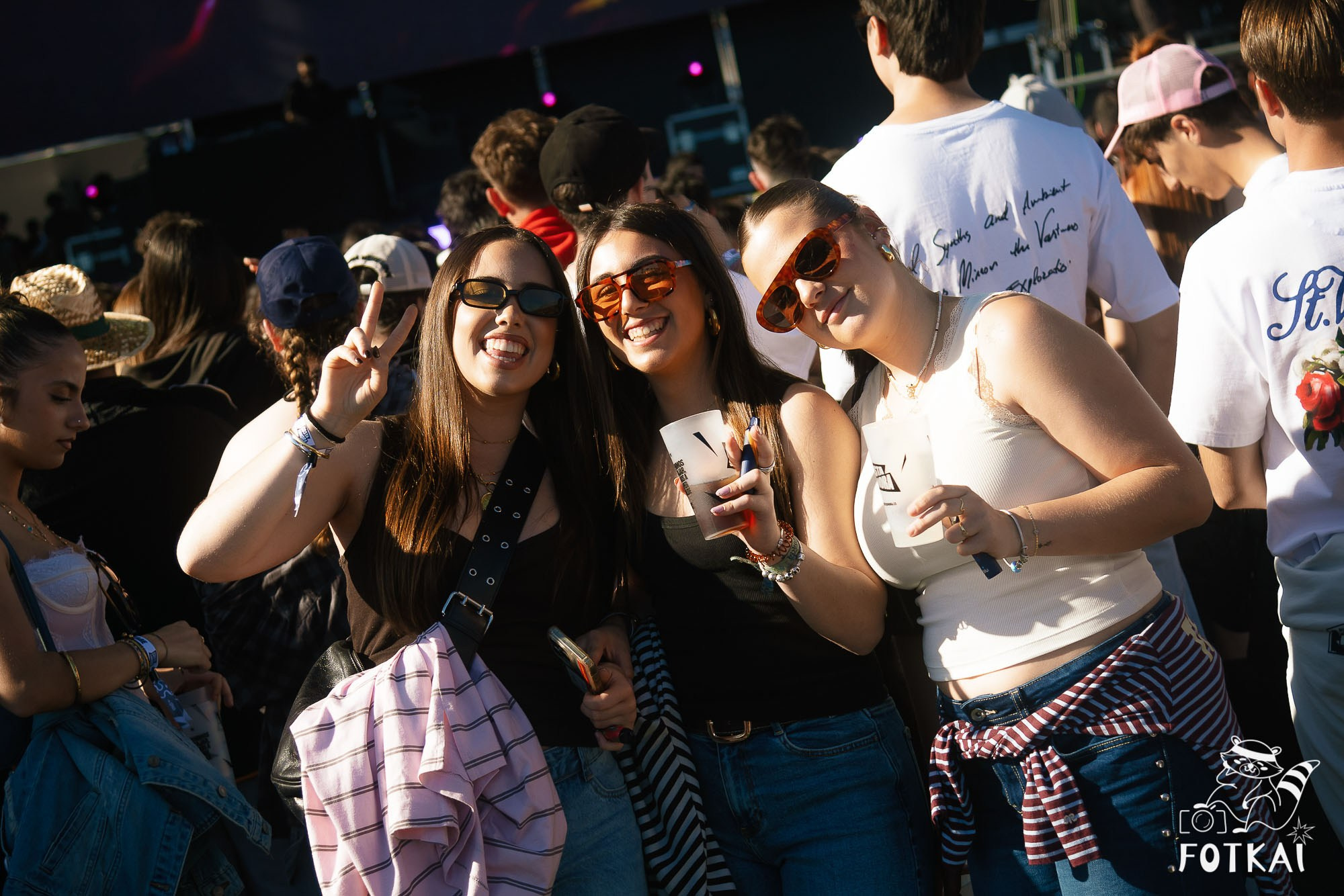 Fotos Costa Sonora 2026 Alicante Día 2 — busca tu foto y encuentra amigos del festival | FOTKAI