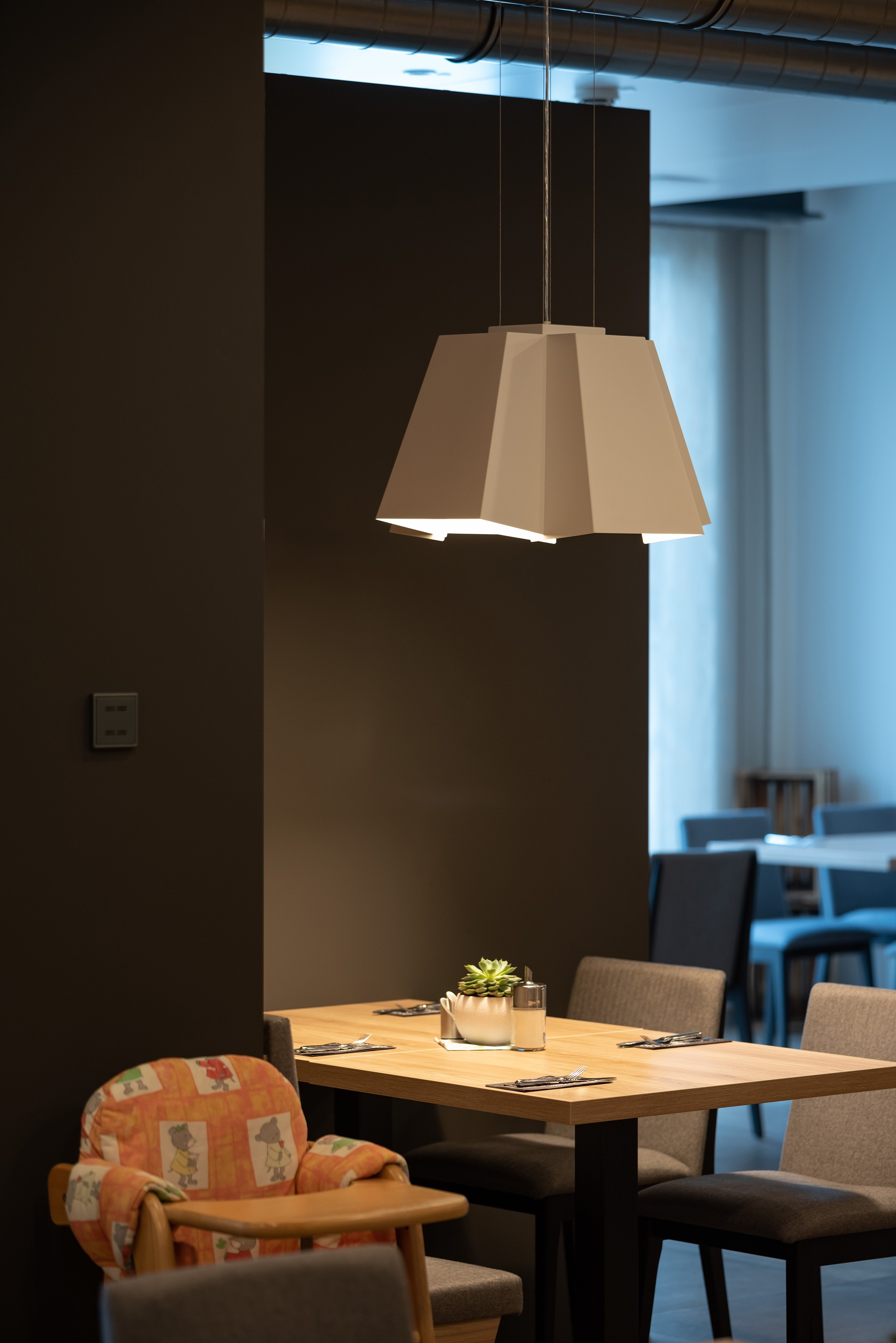 Beautiful photo shoot in Munich for a hotel WESTSIDE Hotel Garni. Photographer in Yerevan