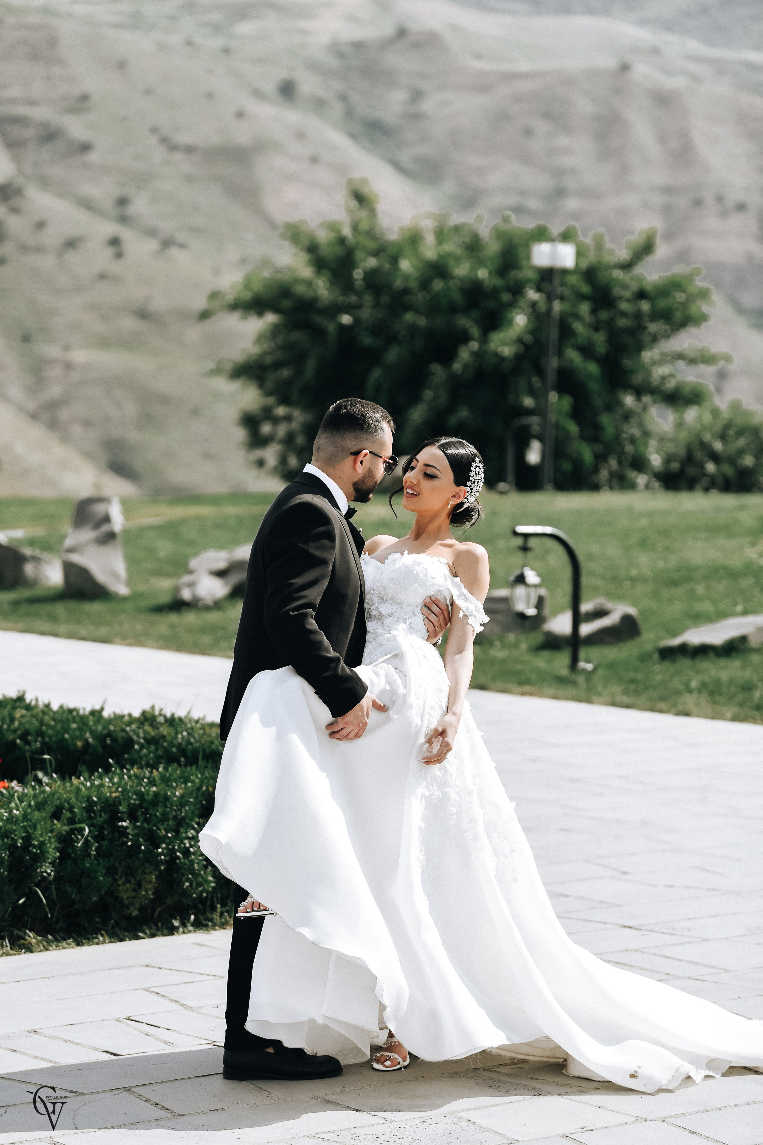 Свадебная фотосессия в Гарни. Свадебные фото и видео сьемки в Армении и во всем мире!!! Фотогаф в Ереване!!!