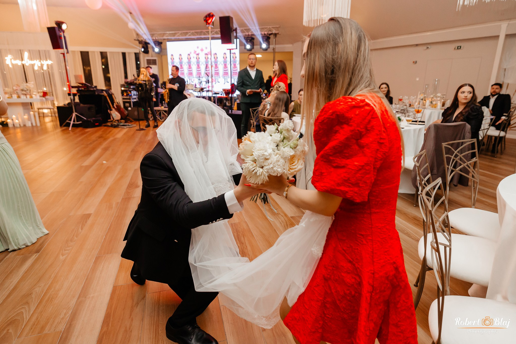 Ancuta & Stefan. Robert Blaj - Fotograf Nuntă Iași