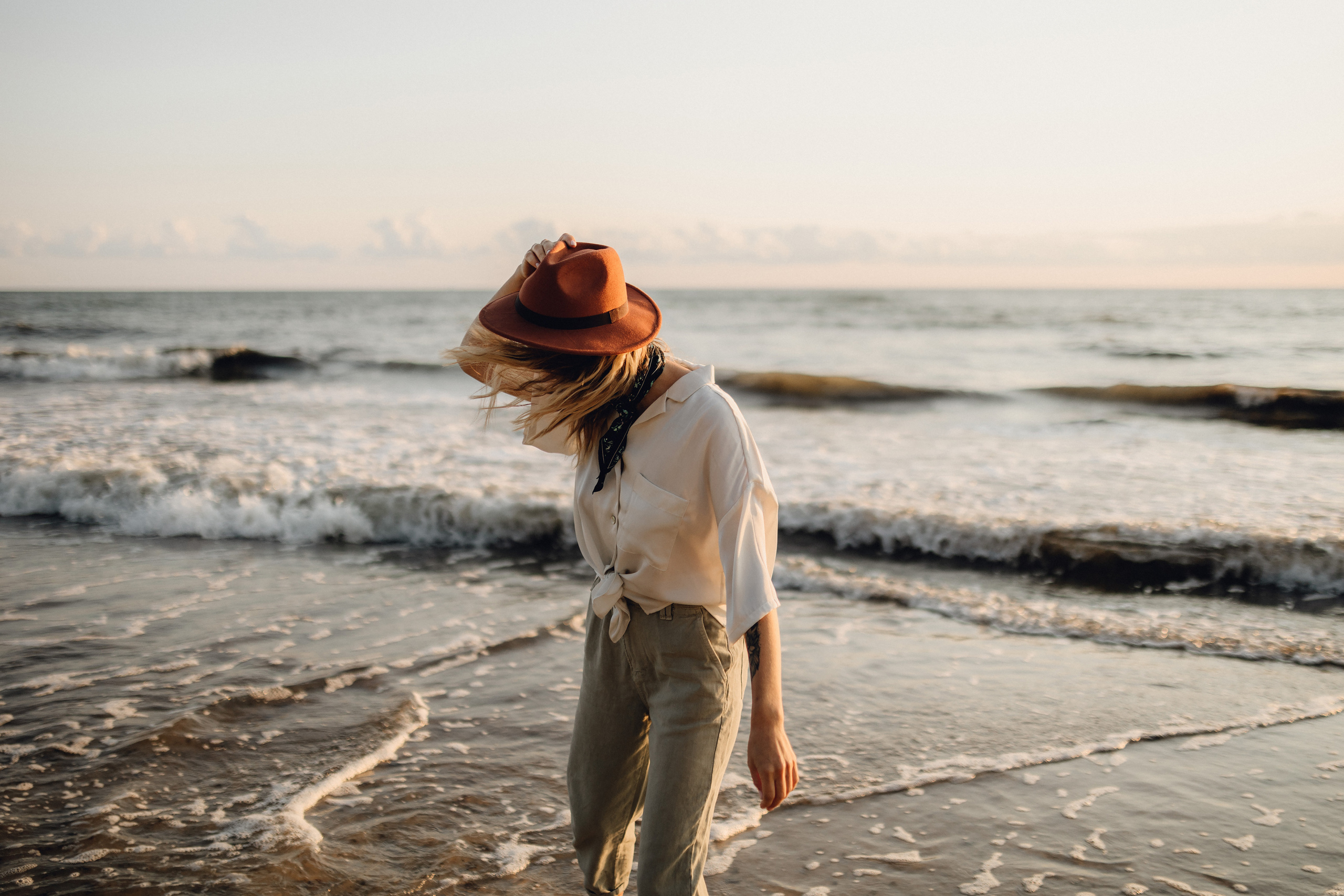 Asmeninė fotosesija prie jūros Karklė. Vestuvių ir šeimų fotografė Lena Bondarenko / belove photo