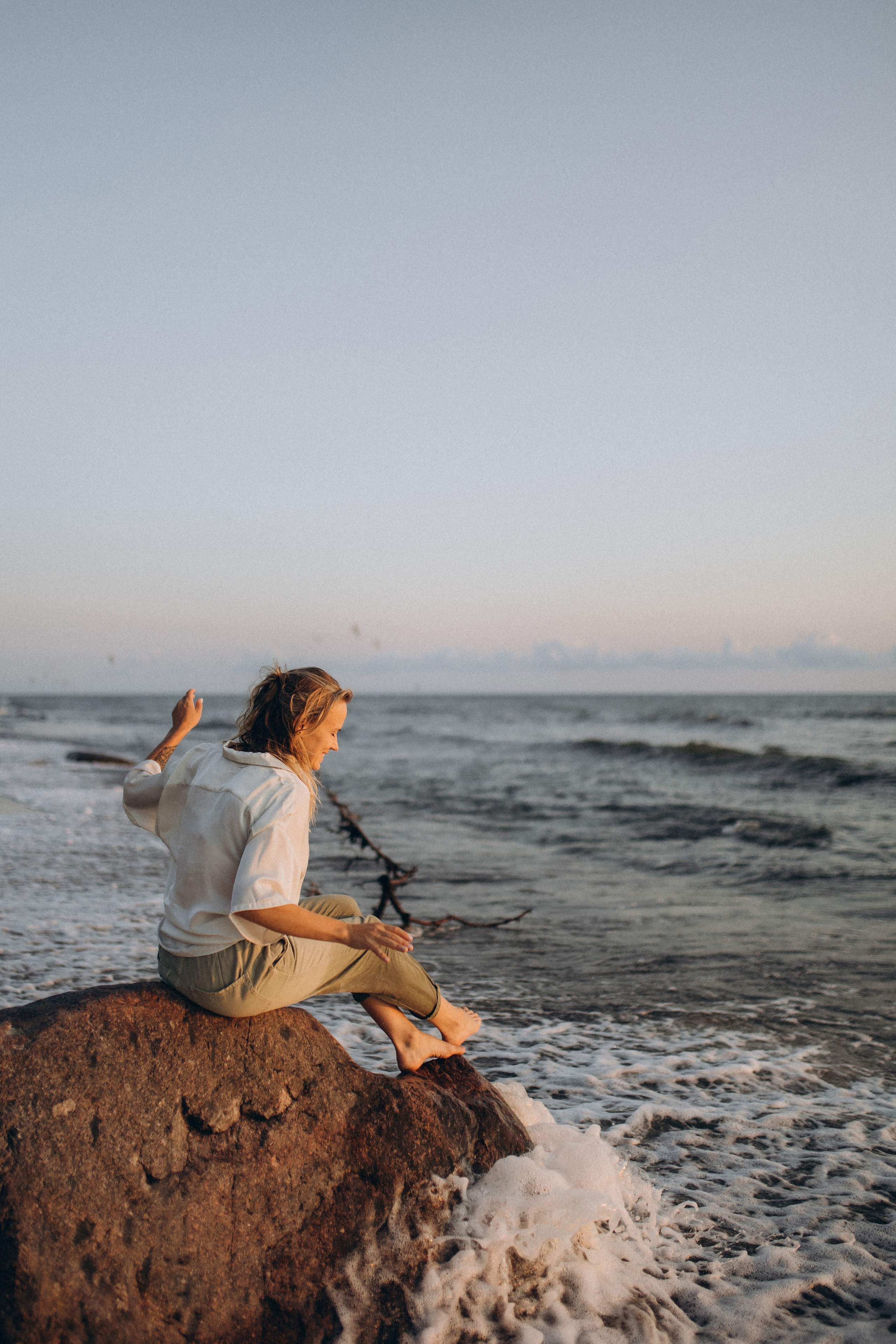 Asmeninė fotosesija prie jūros Karklė. Vestuvių ir šeimų fotografė Lena Bondarenko / belove photo