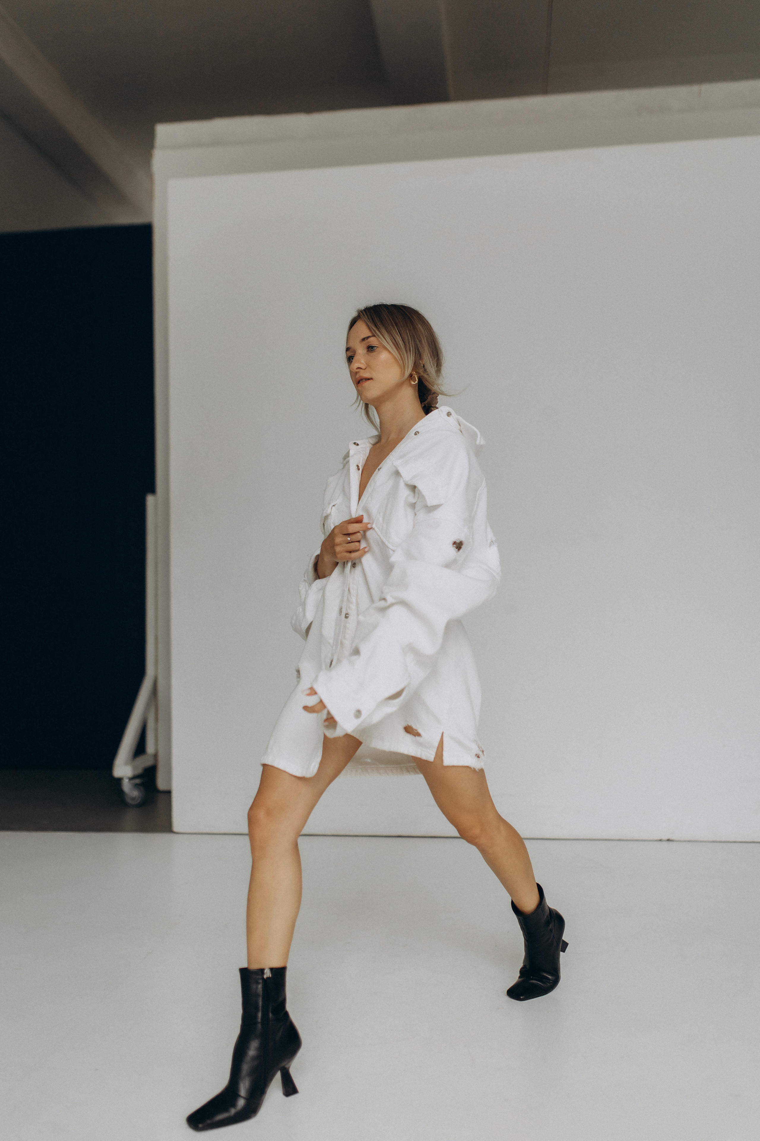 Asmeninė fotosesija studijoje. Vestuvių ir šeimų fotografė Lena Bondarenko / belove photo