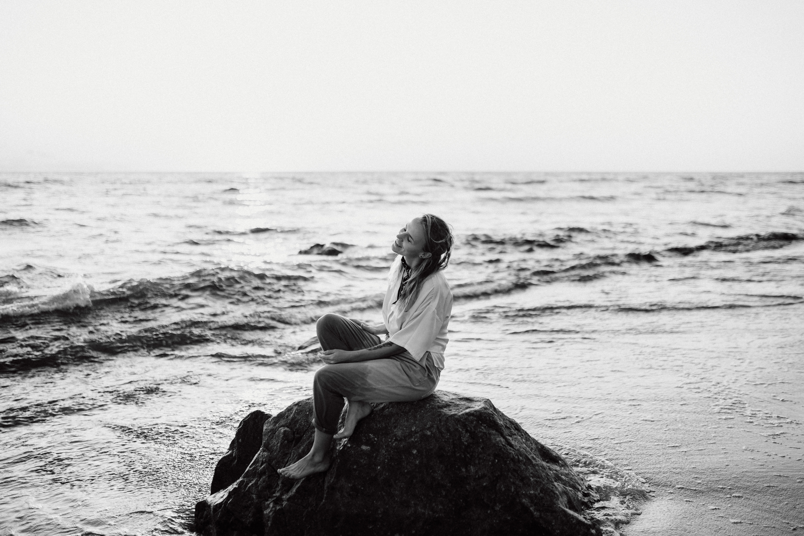 Asmeninė fotosesija prie jūros Karklė. Vestuvių ir šeimų fotografė Lena Bondarenko / belove photo