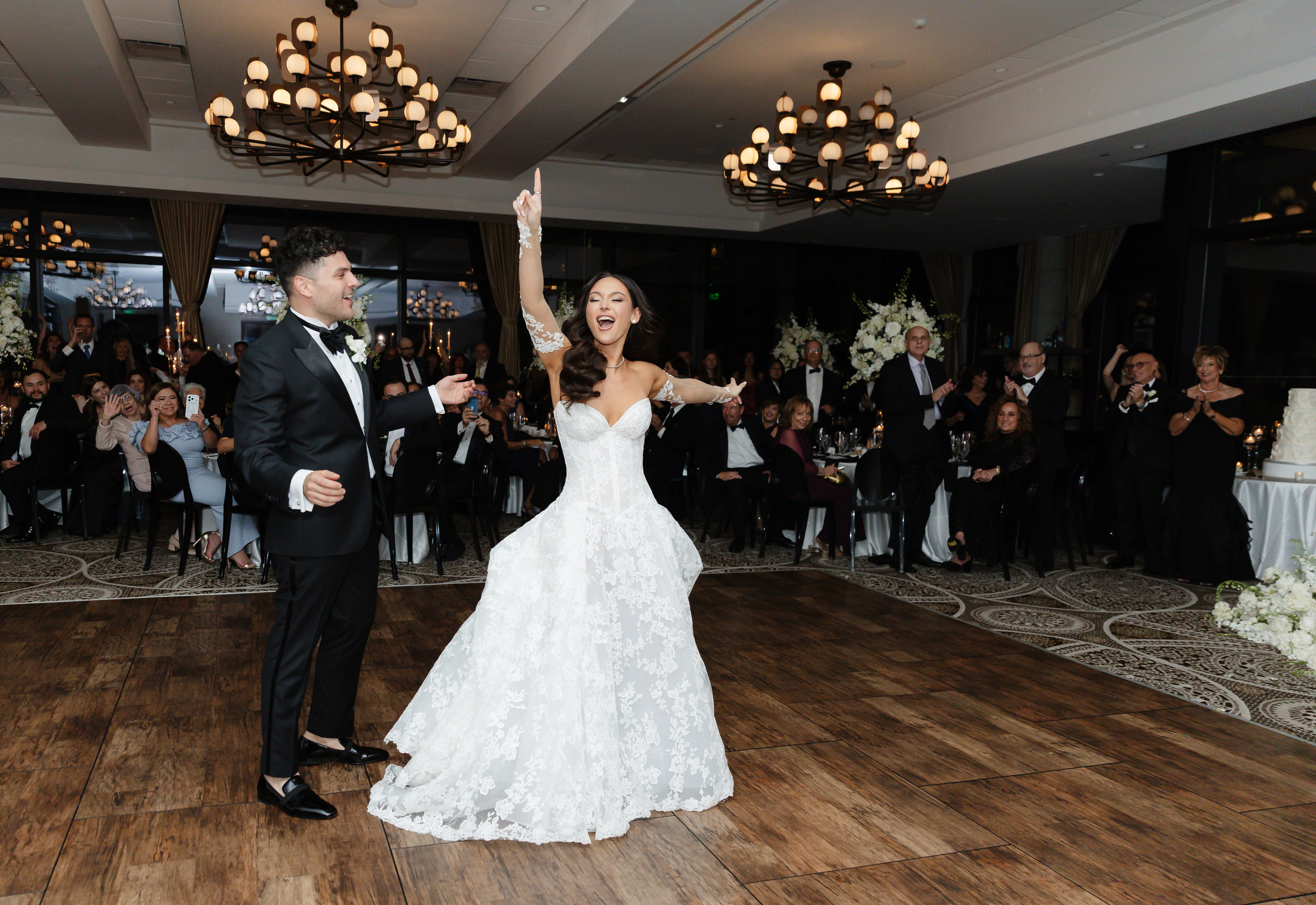 HAYLEY & JULIAN’S WEDDING DAY. YES I DO PRODUCTION — Wedding photography&videography