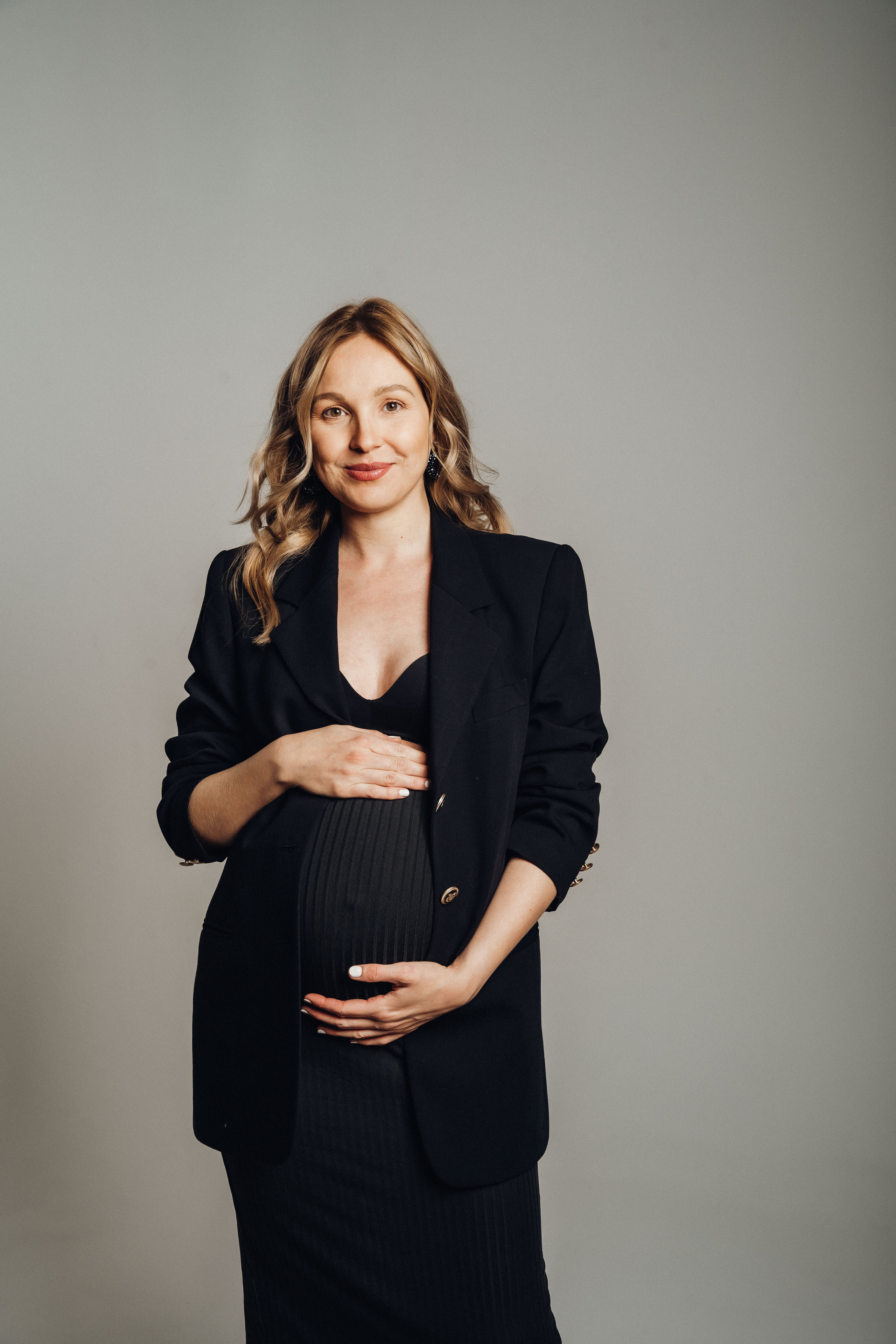 Gröse S-M. Portrait Photographer in Berlin Daria Doch Schwangerschaftsfotos