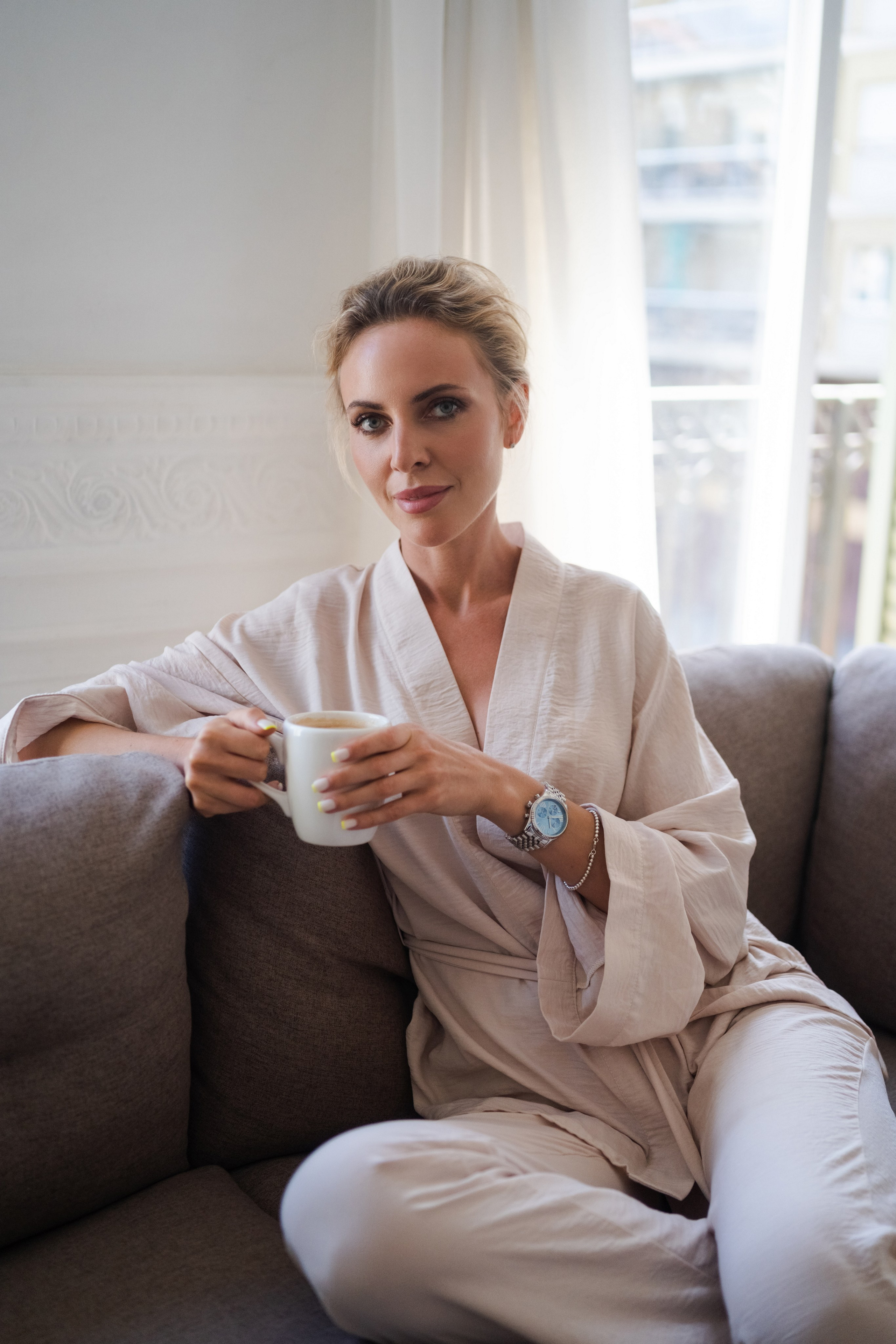 Brand Photoshoot for Cosmetologist Julia. Photographer Kristina Dorina