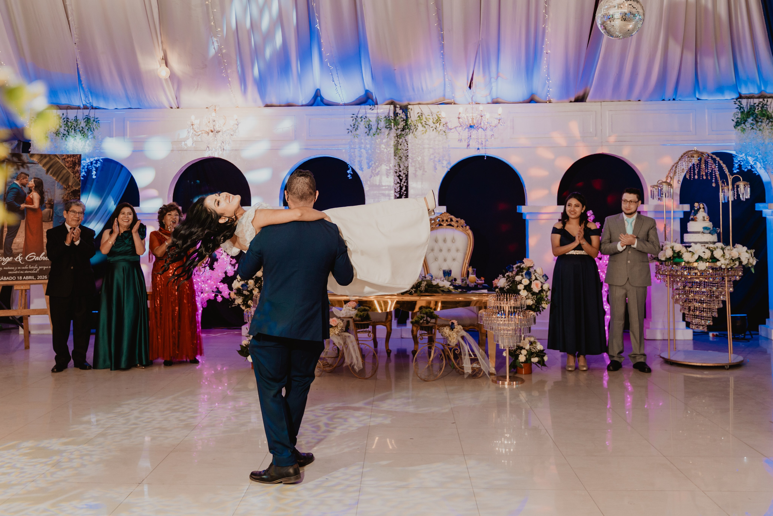 GABRIELA + JORGE | BODA CIVIL RELIGIOSA. Studio KVTA | Fotografía y Video de Bodas en Arequipa