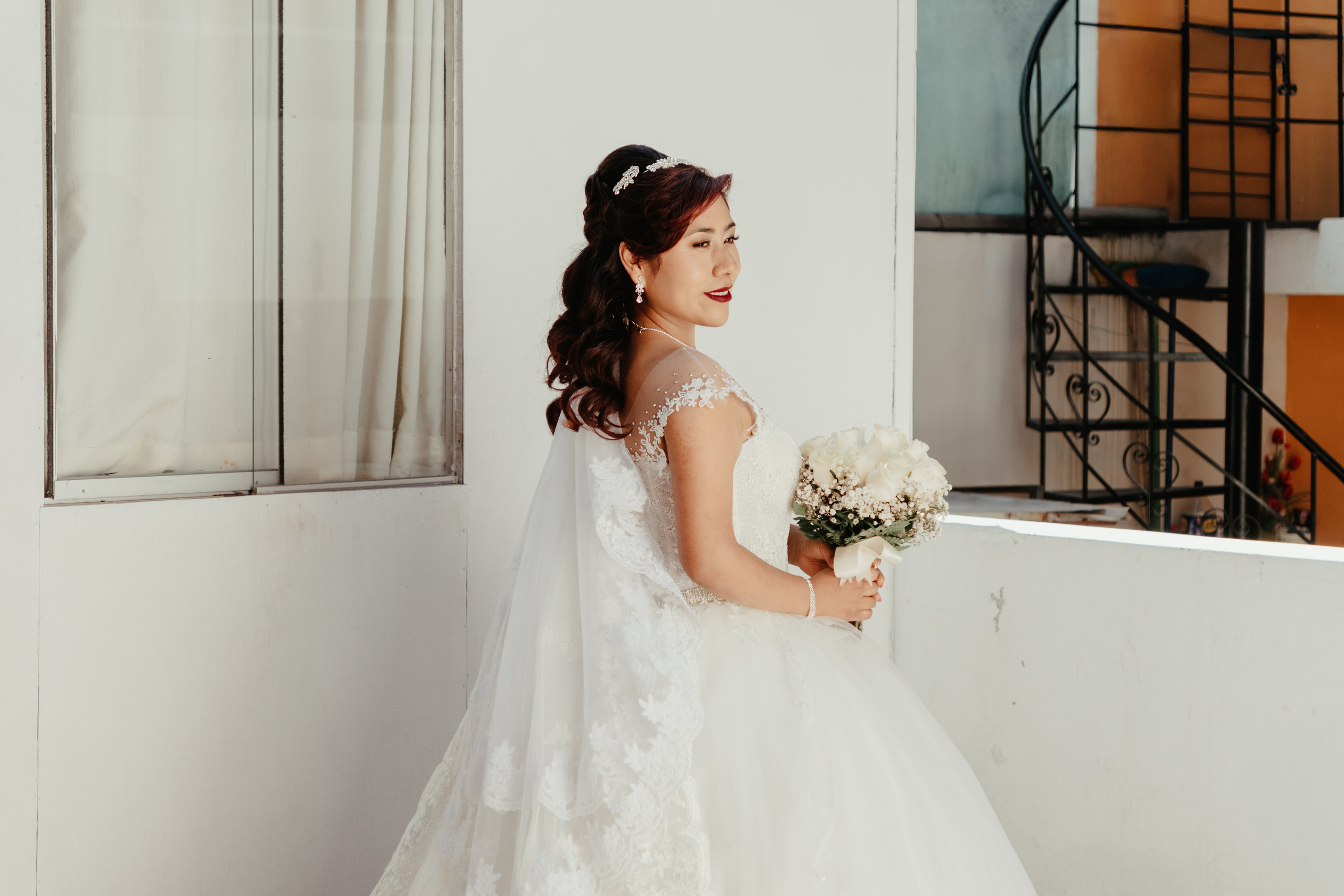 VANESSA + FRANKLIN BODA RELIGIOSA. Studio KVTA | Fotografía y Video de Bodas en Arequipa