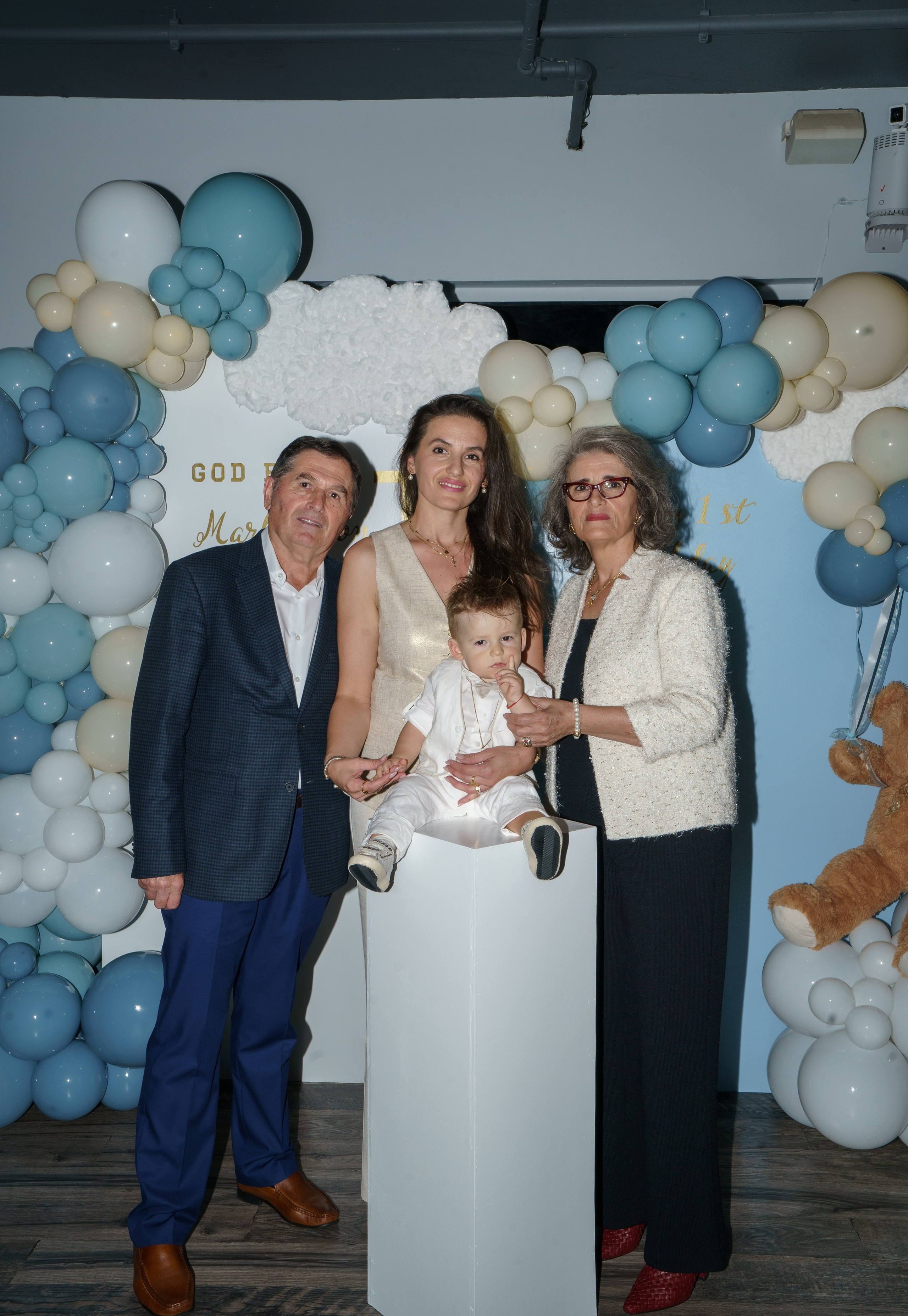 Baby shower. New York + travel photographer