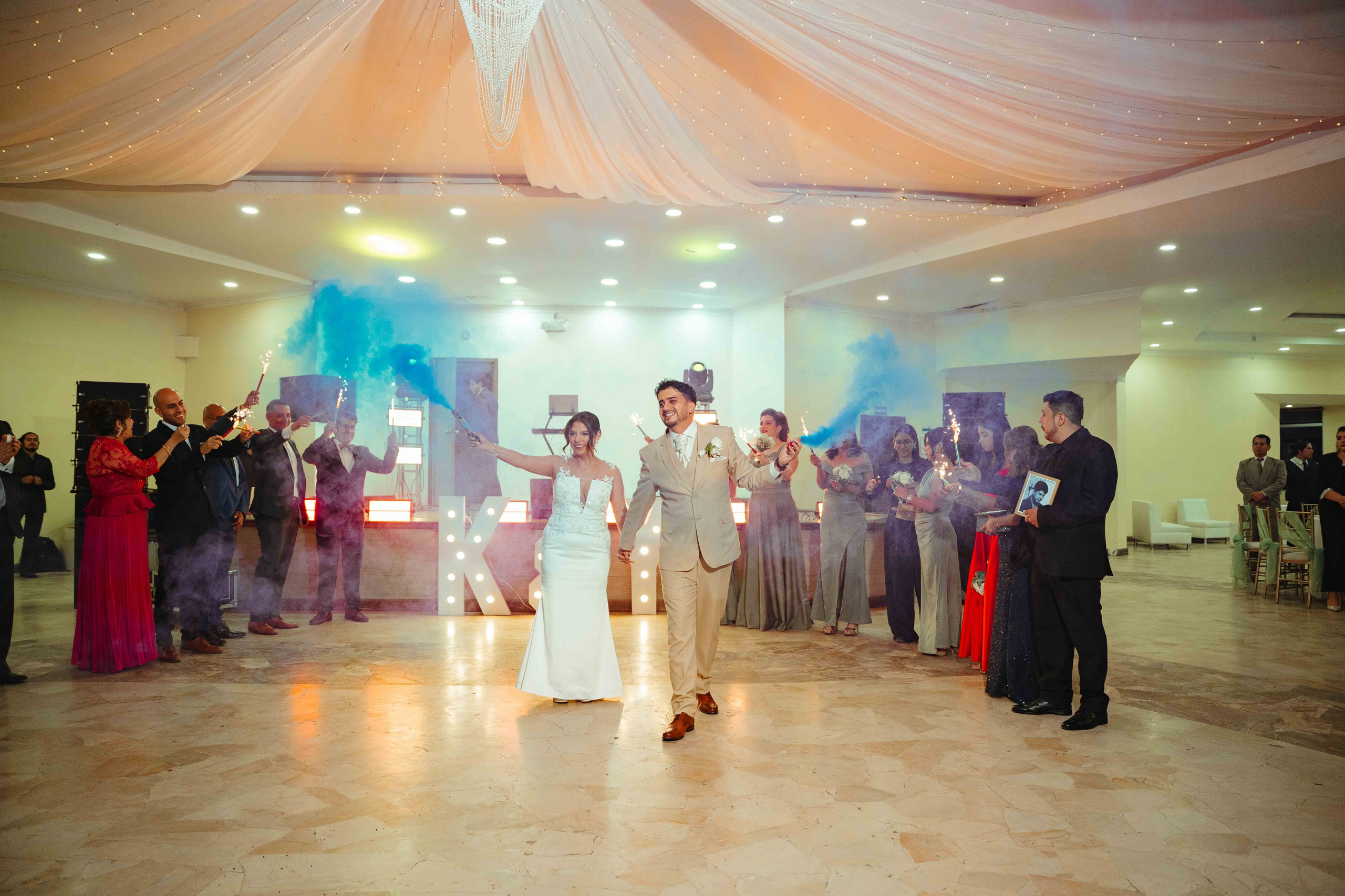 Boda de Kelvin y Yari en Loja | Fotografía y Filmación por Piero Alvarez. Fotógrafo de bodas en Loja Ecuador | Piero Alvarez PH