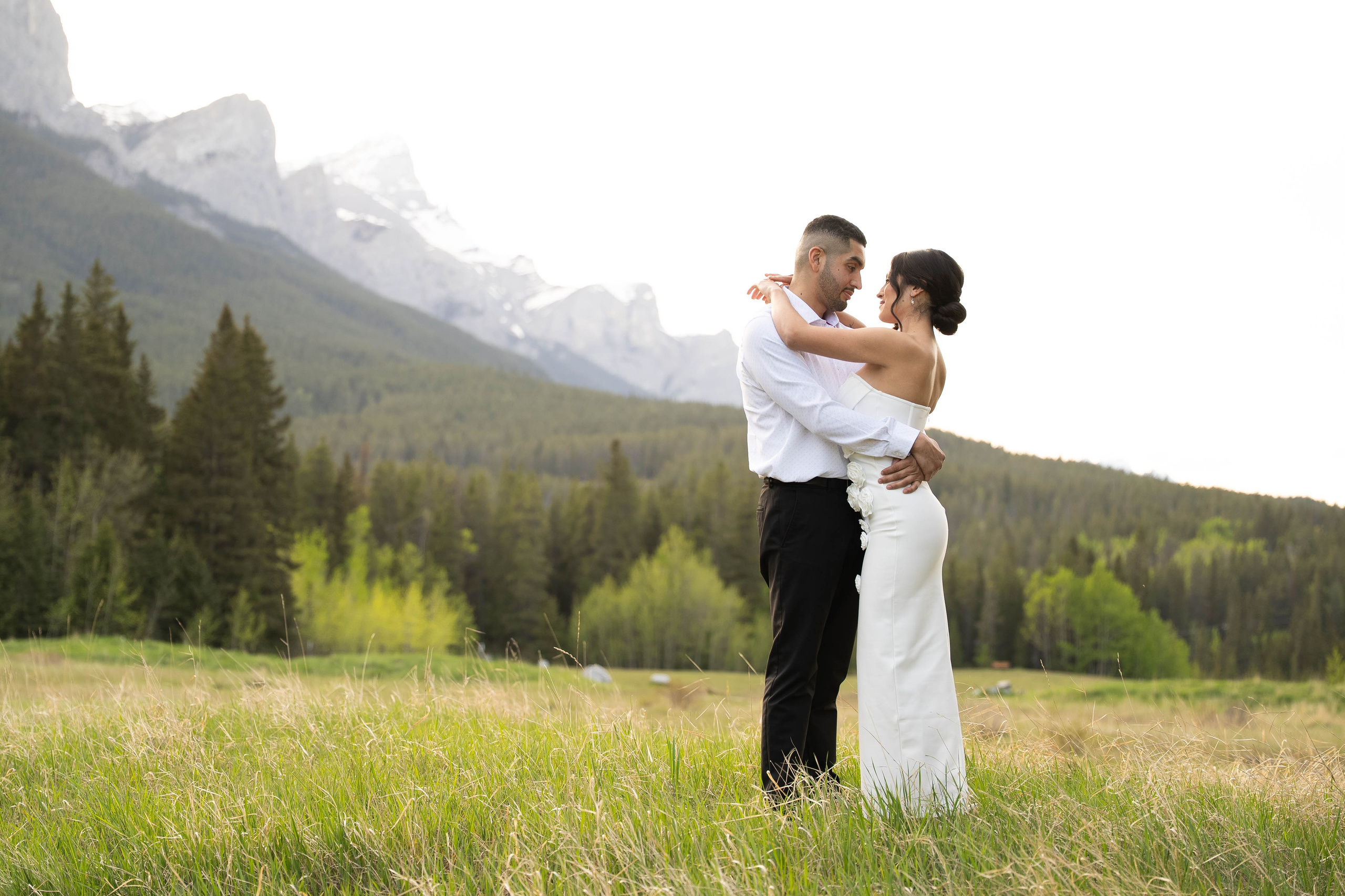 Affordable Banff & Canmore Photography. Ching Li Photography