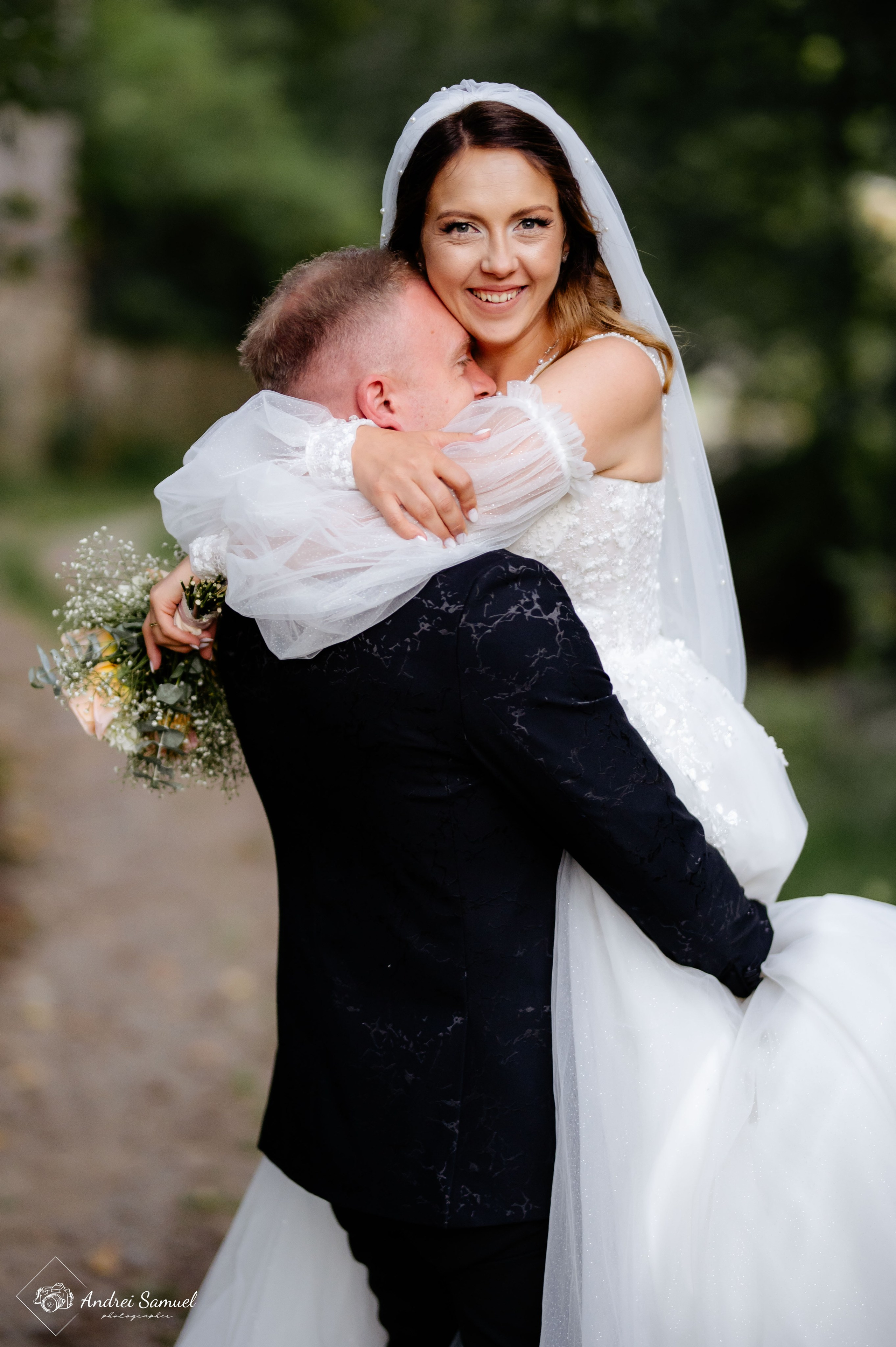 Anca & Daniel. Andrei Samuel – Fotograf București | Evenimente, Studio, Imobiliare, Produs