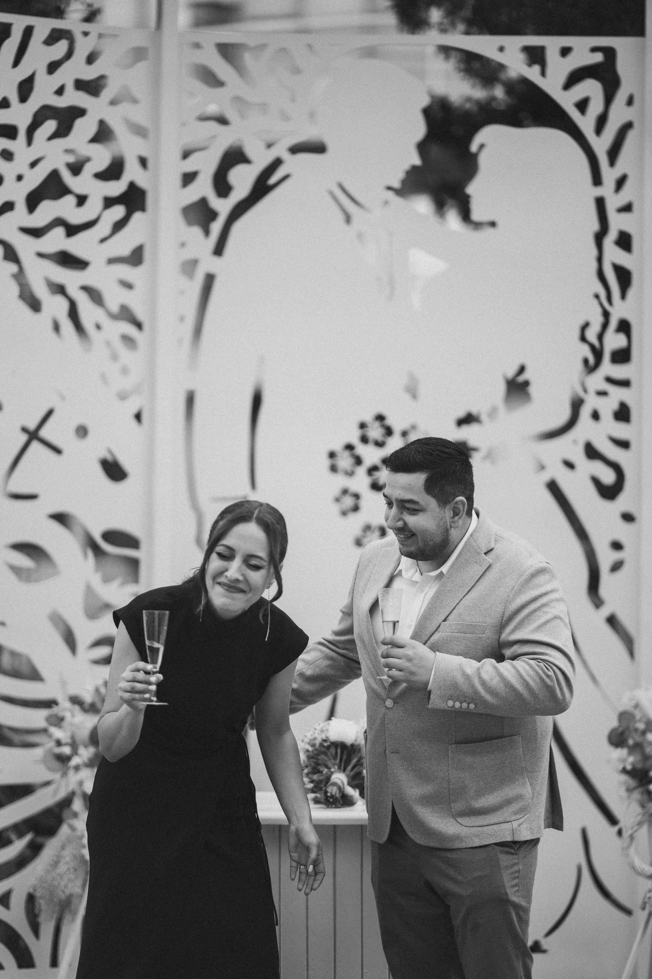 Cezara&Vali. Fotograf de evenimente si portret!