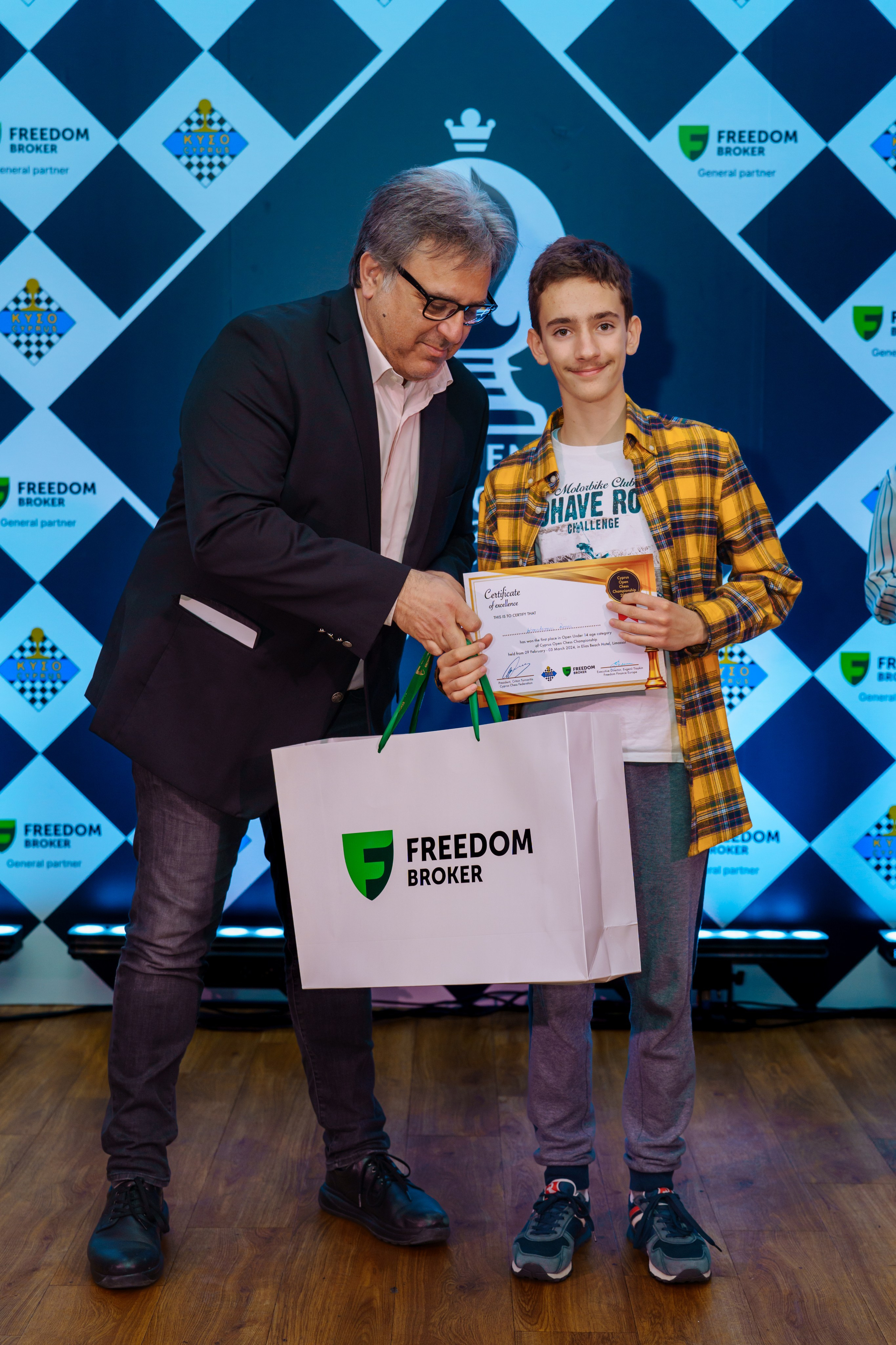 Chess. Photographer in Cyprus