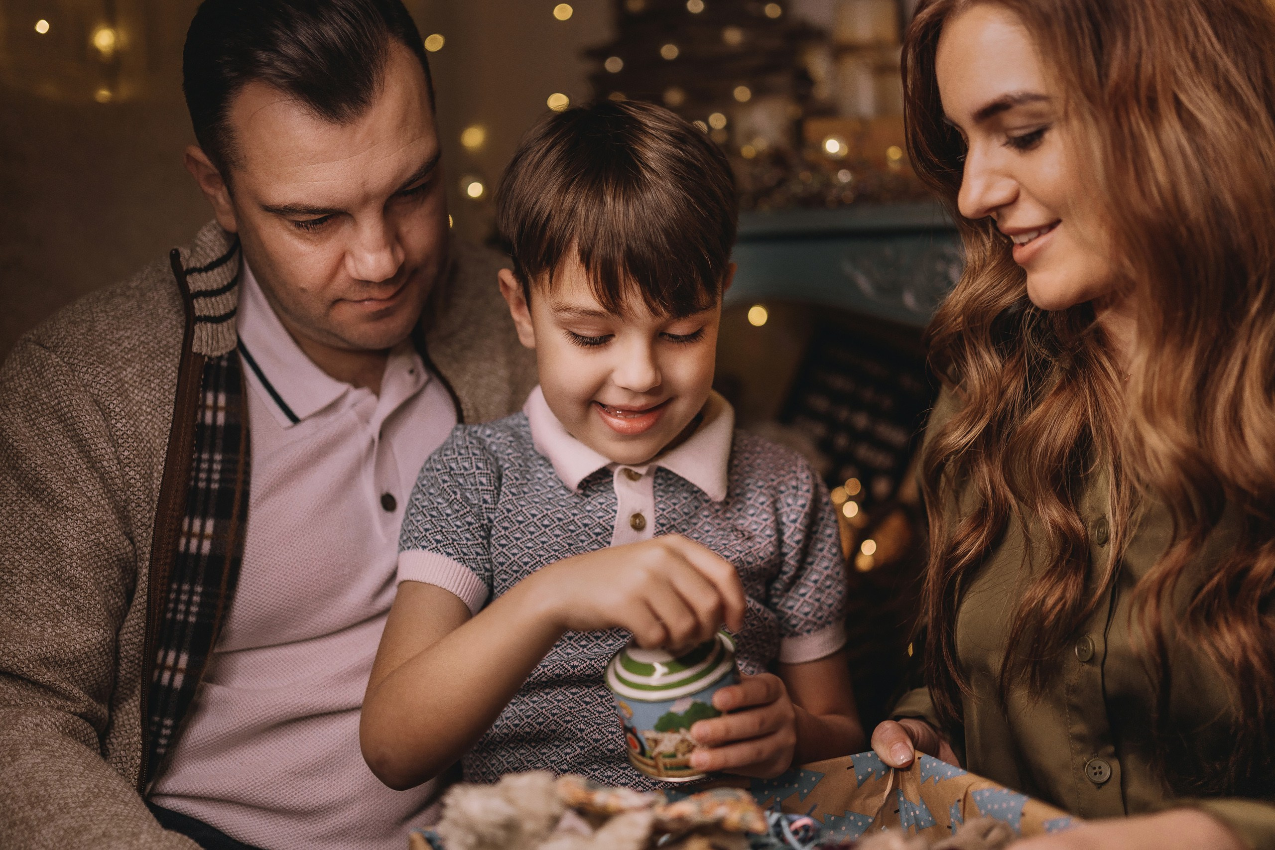 11.28.2025 Christmas Photoshoot. Wedding family event photographer in Chicago Nick Yushevich