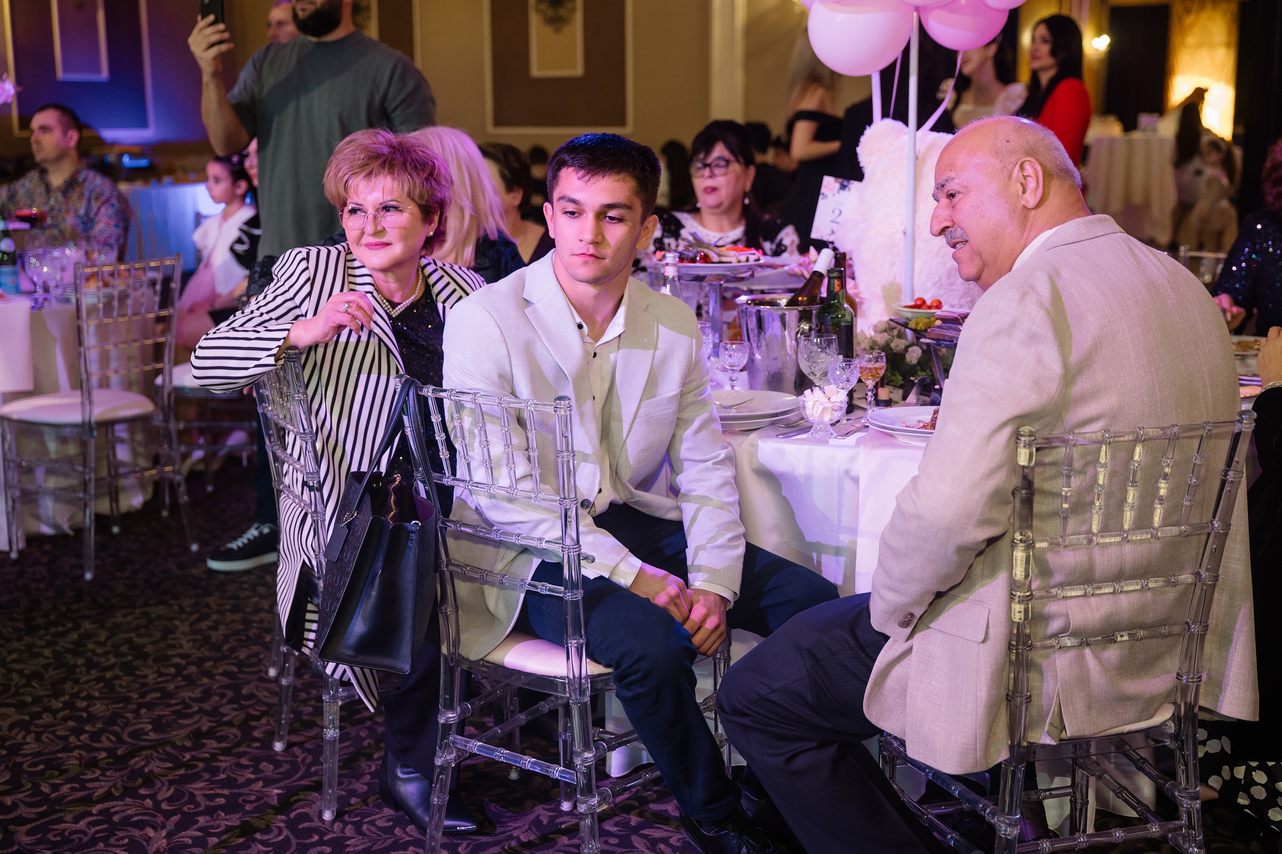 04.13.2025 First birthday. Wedding family event photographer in Chicago Nick Yushevich