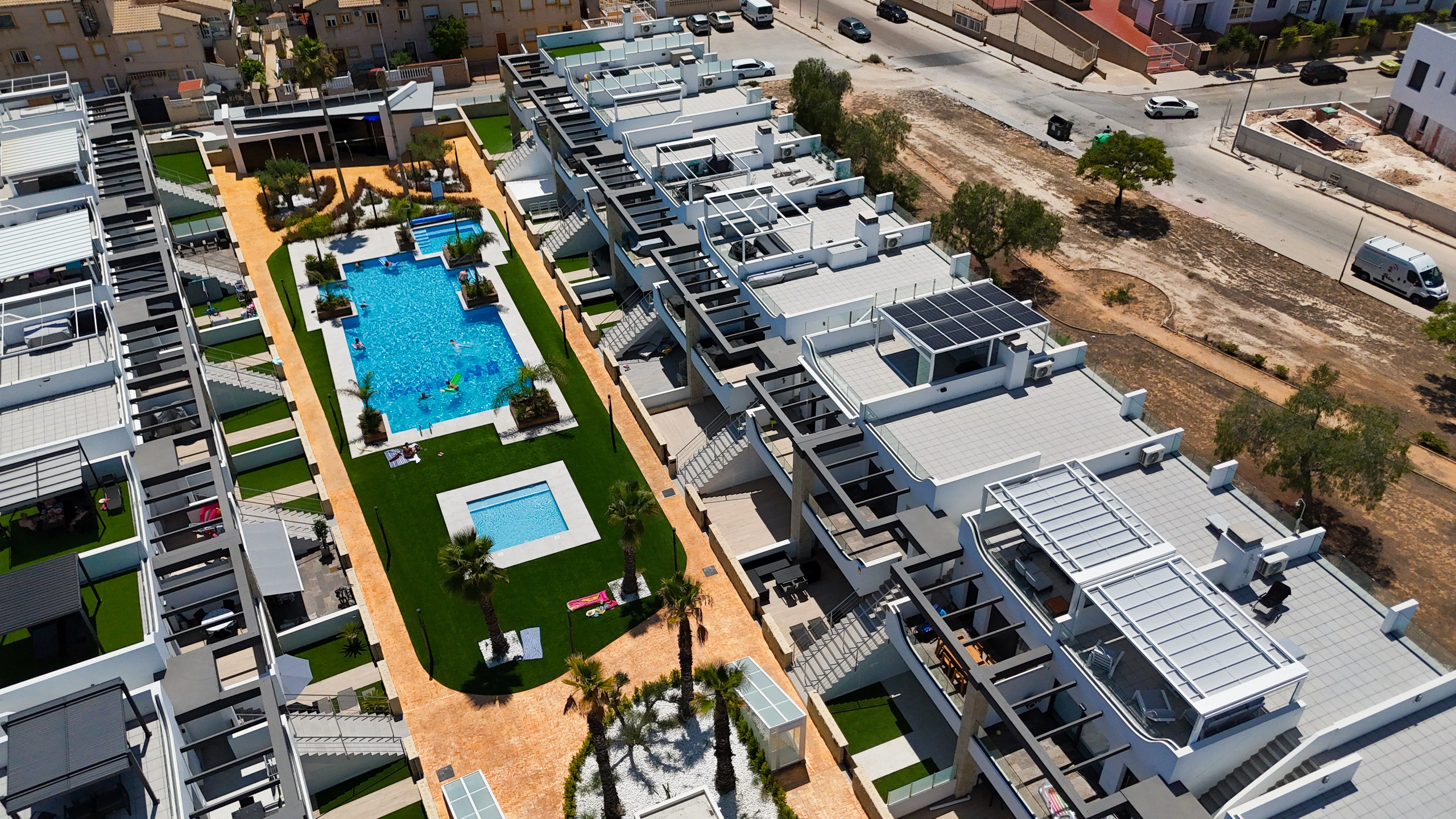 PALMVIEW I&M GROUP. Baby Beast