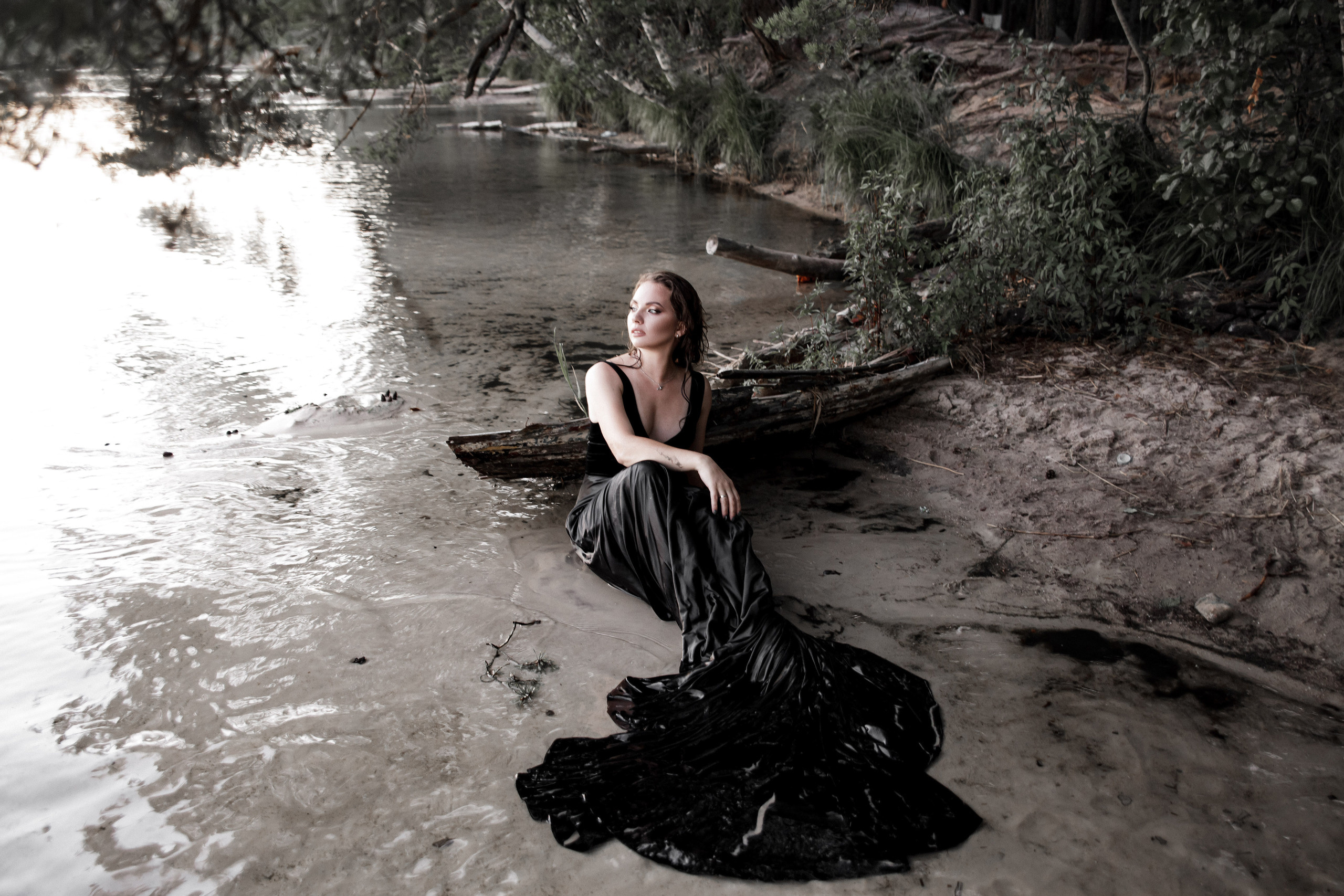 Portrait, fashion and art photography. Wedding and portrait photographer in Poland Vitali Frozen