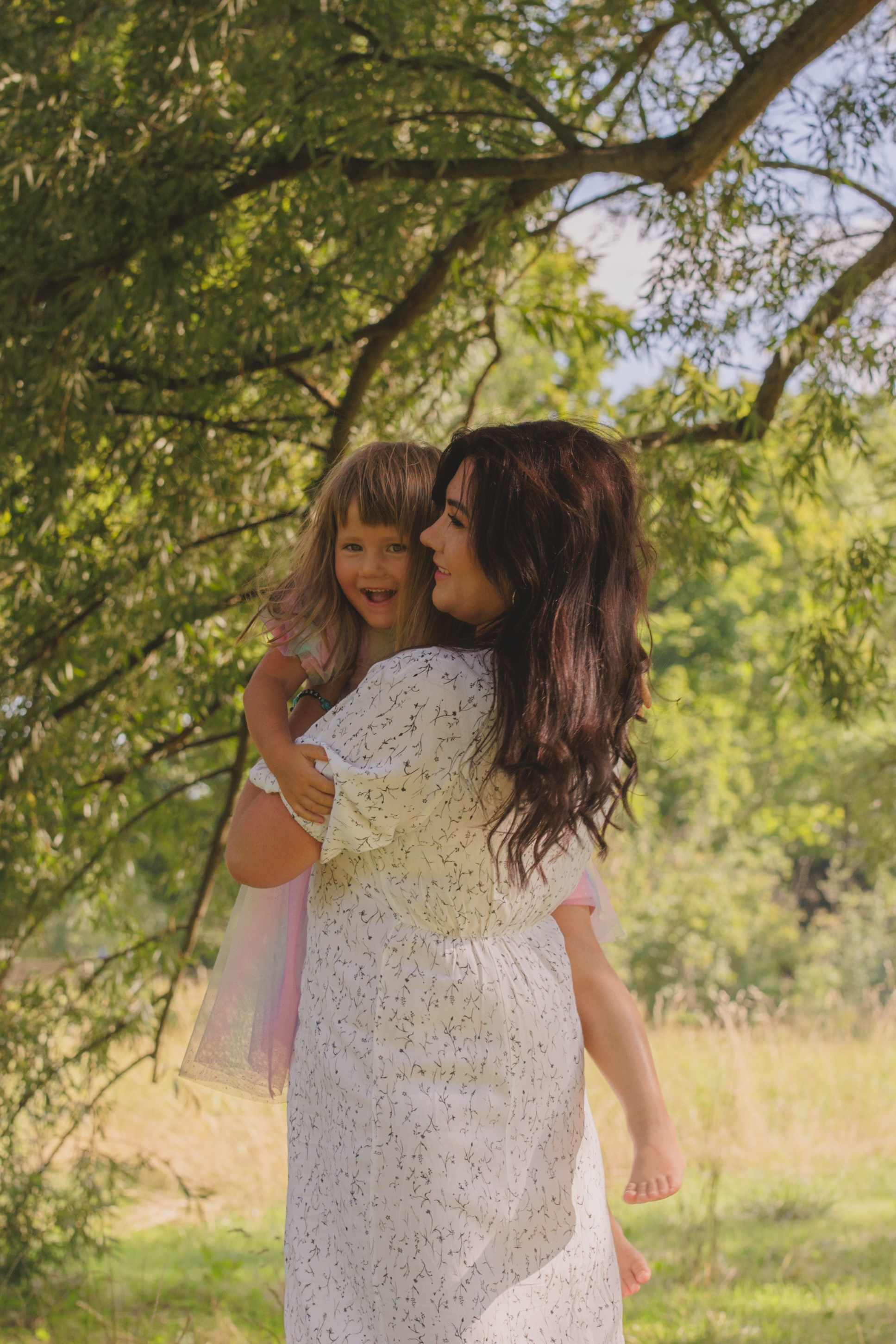 Family Photoshoot in Leipzig, Germany. Outdoor Photography by Kristina Kozheltsova. Kristina Kozheltsova- Soulful Portrait&Lifestyle&Love Story Photographer in Leipzig, Germany